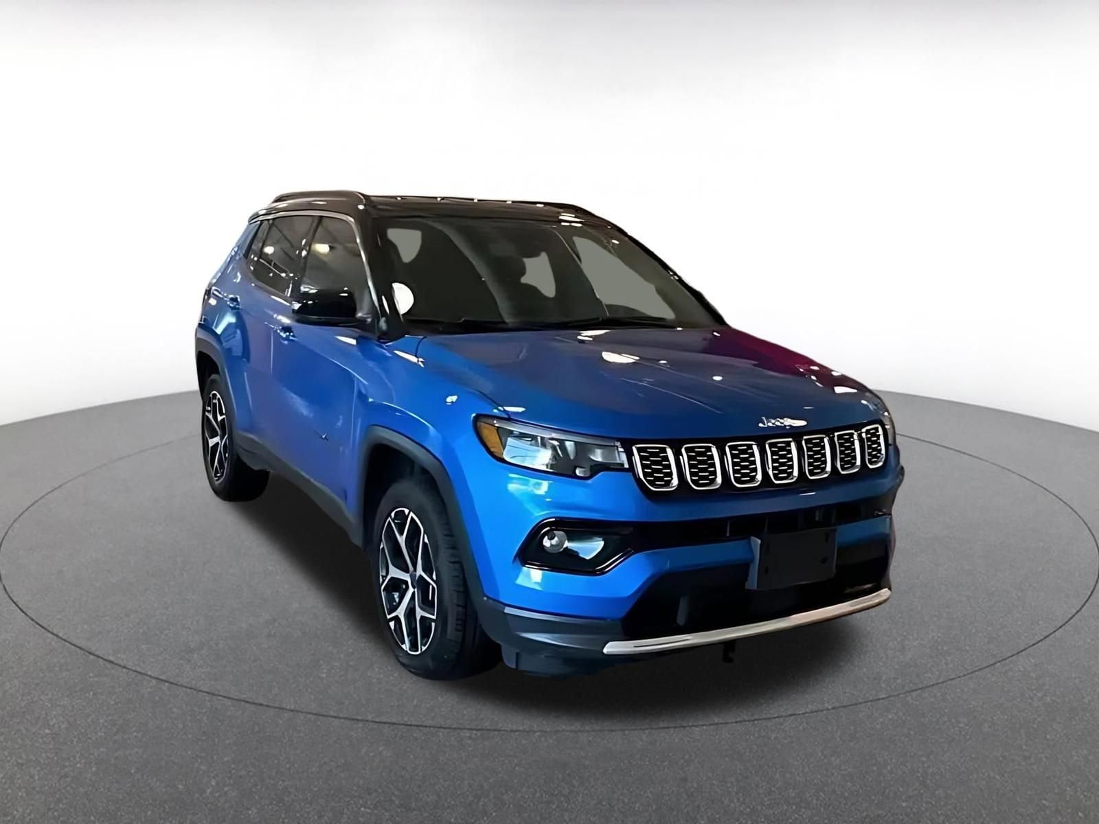 Thumbnail: 2025 Jeep Compass - 3