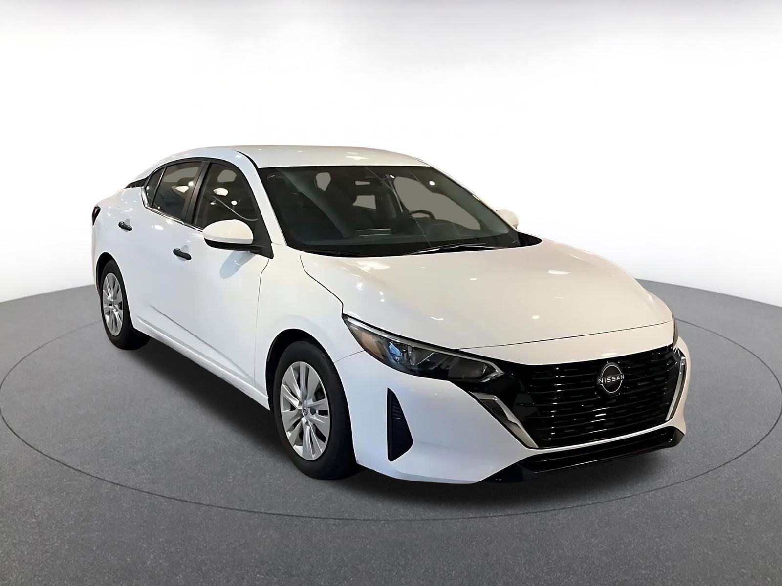 Thumbnail: 2025 Nissan Sentra - 3