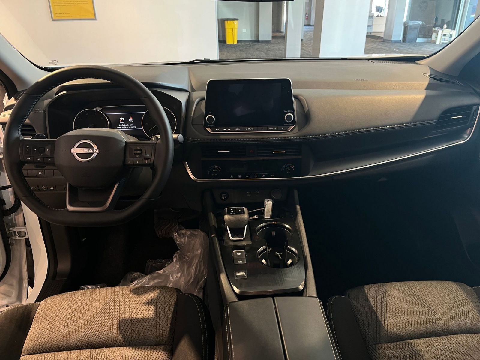 Thumbnail: 2025 Nissan Rogue - 34