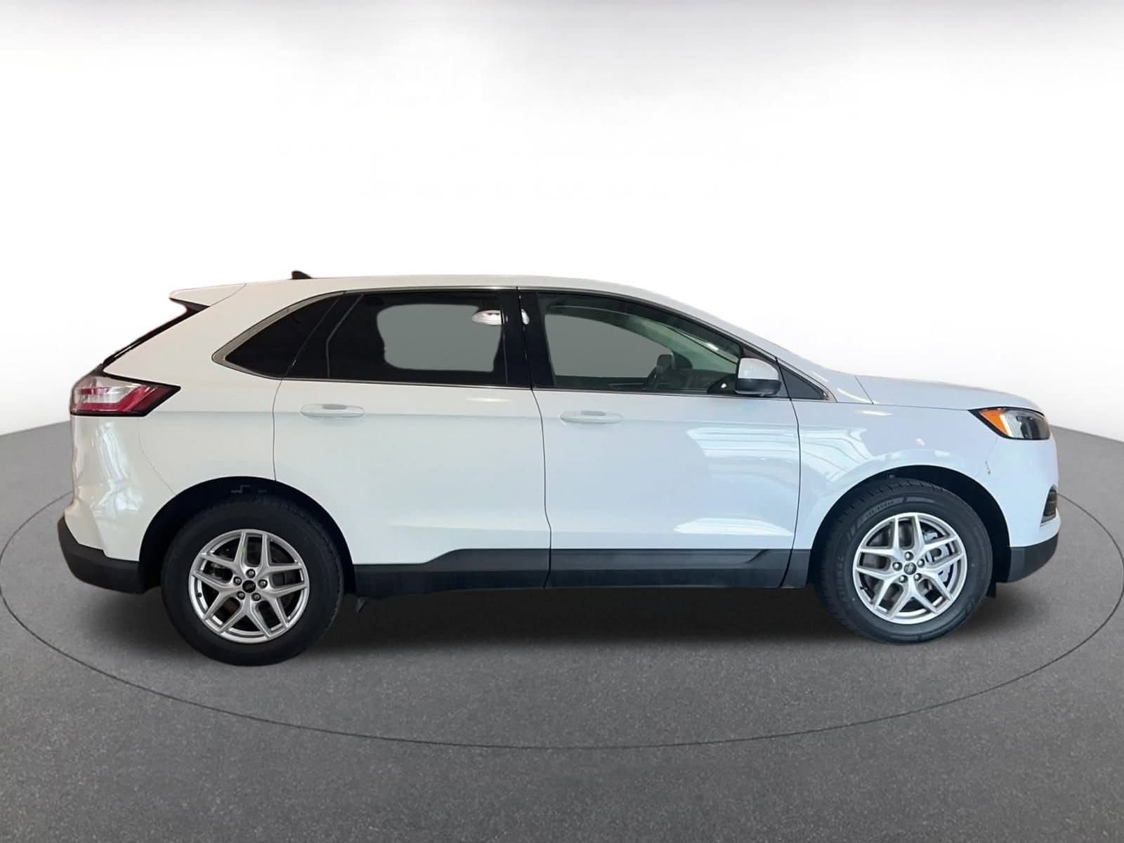 Thumbnail: 2023 Ford Edge - 15