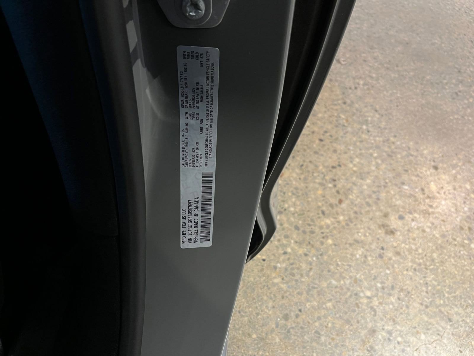 Thumbnail: 2025 Chrysler Pacifica - 33