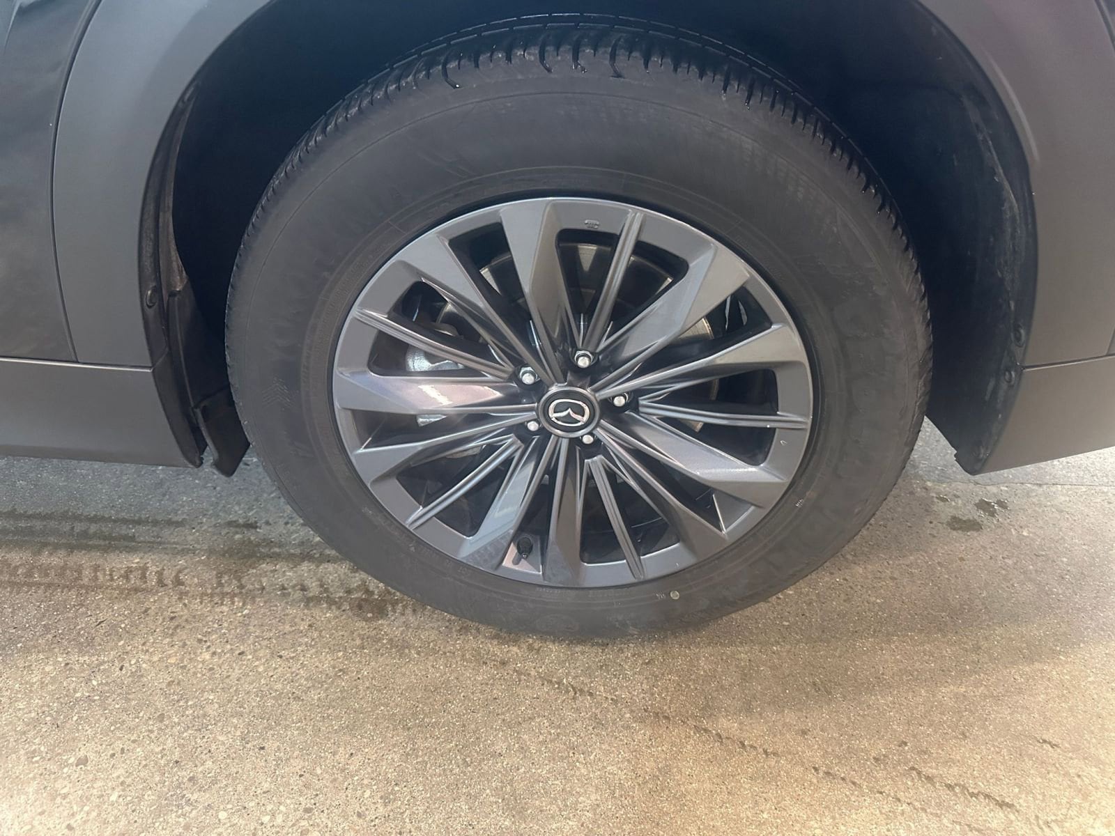 Thumbnail: 2025 Mazda CX-70 - 30