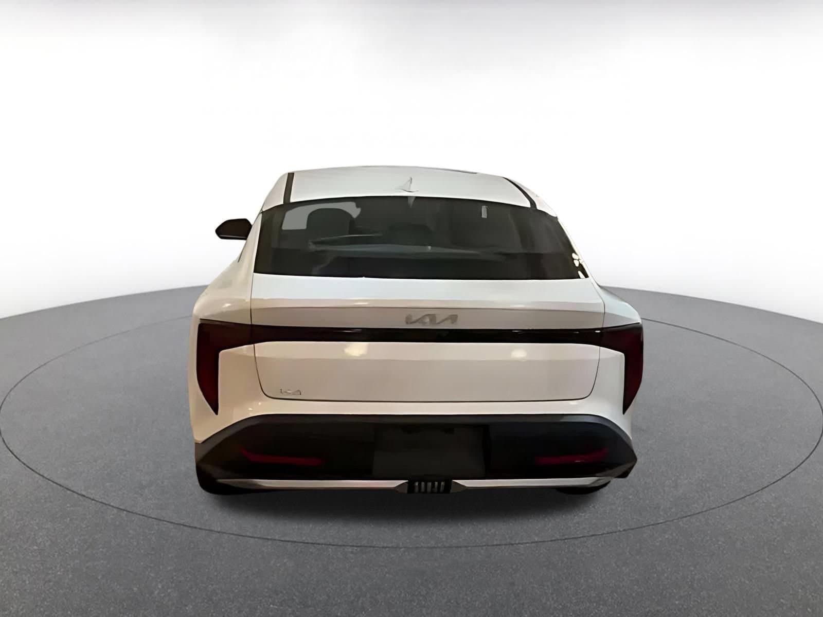Thumbnail: 2026 Kia K4 - 8