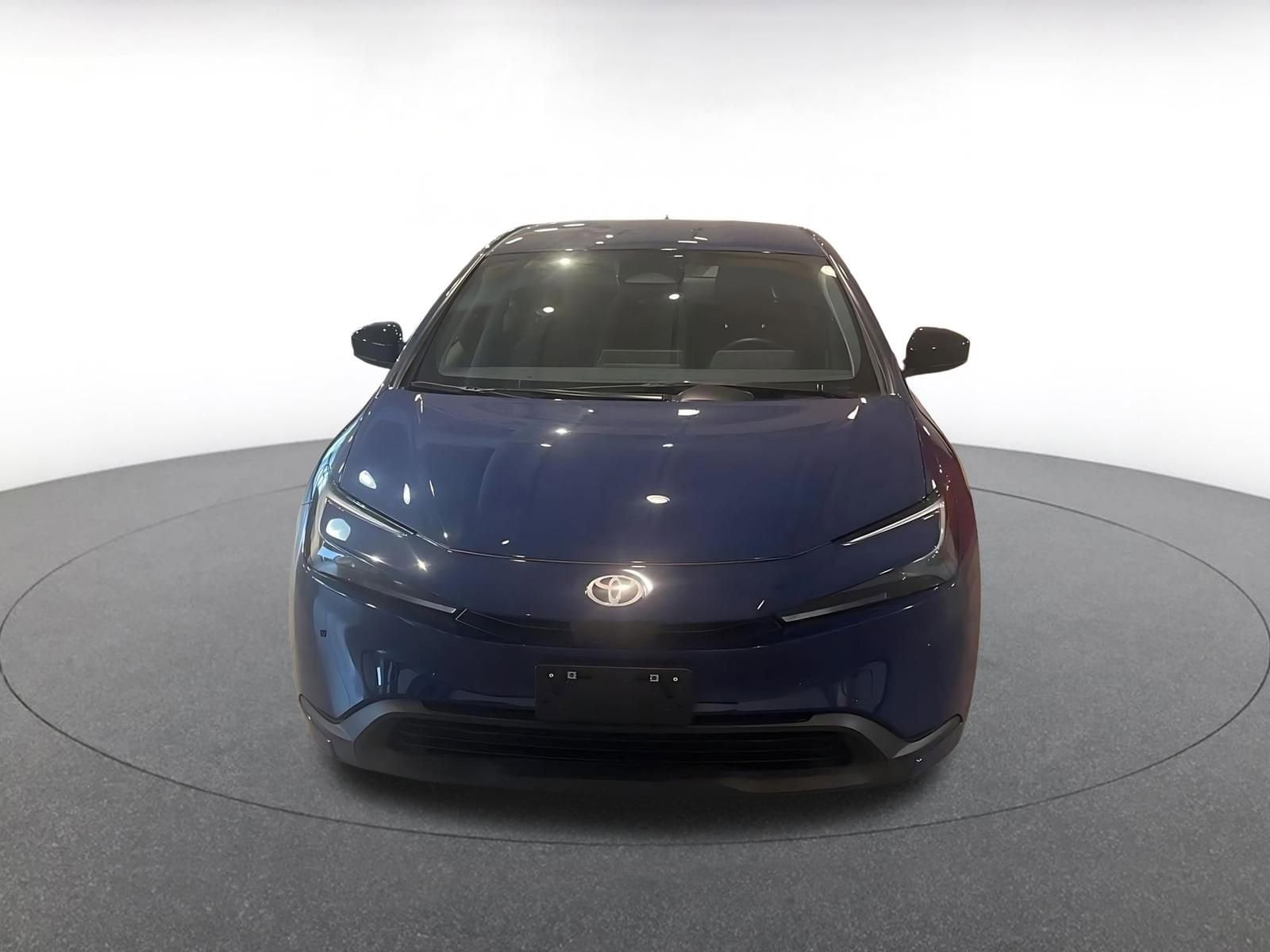 Thumbnail: 2025 Toyota Prius - 7