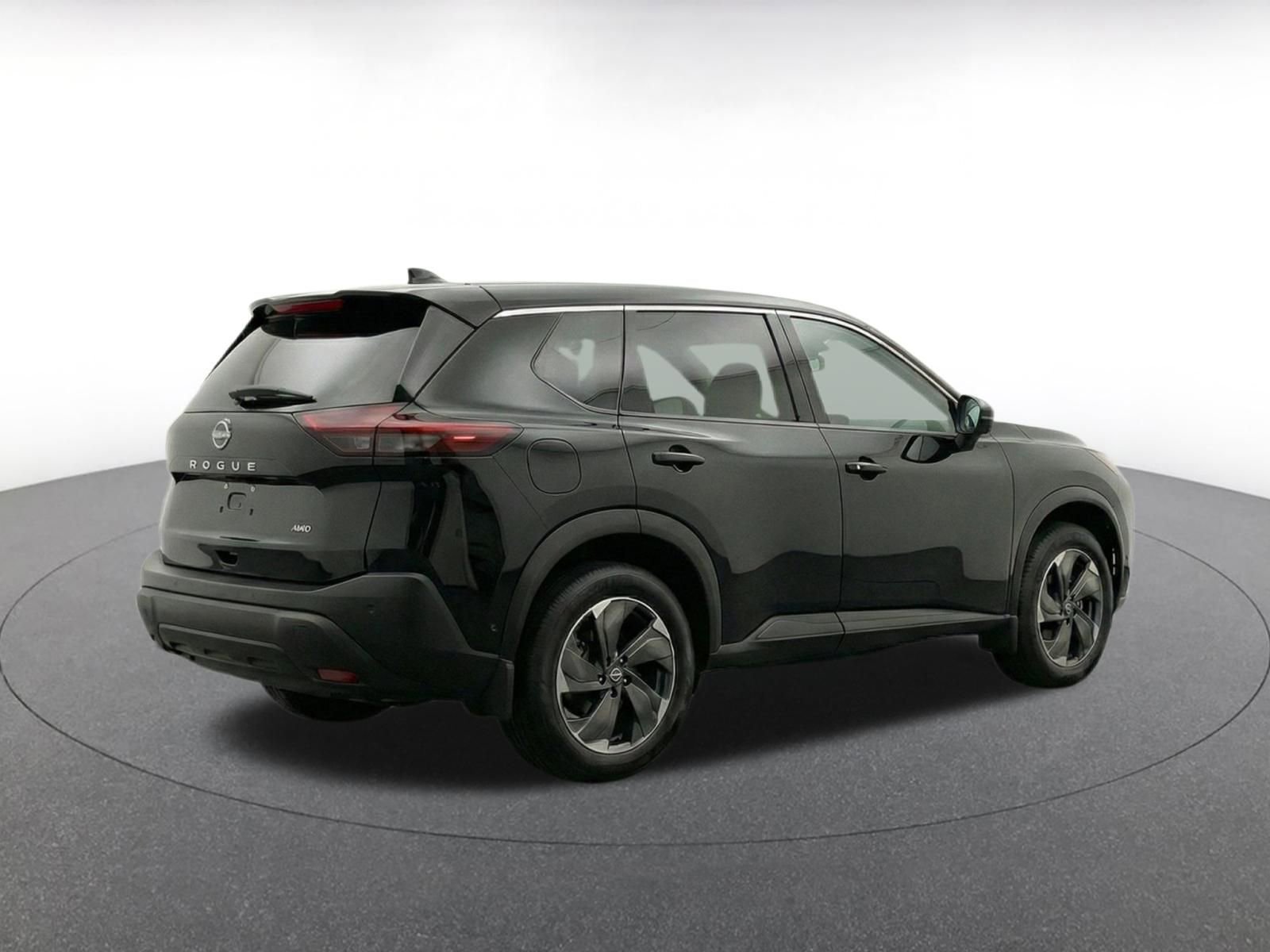 Thumbnail: 2025 Nissan Rogue - 9