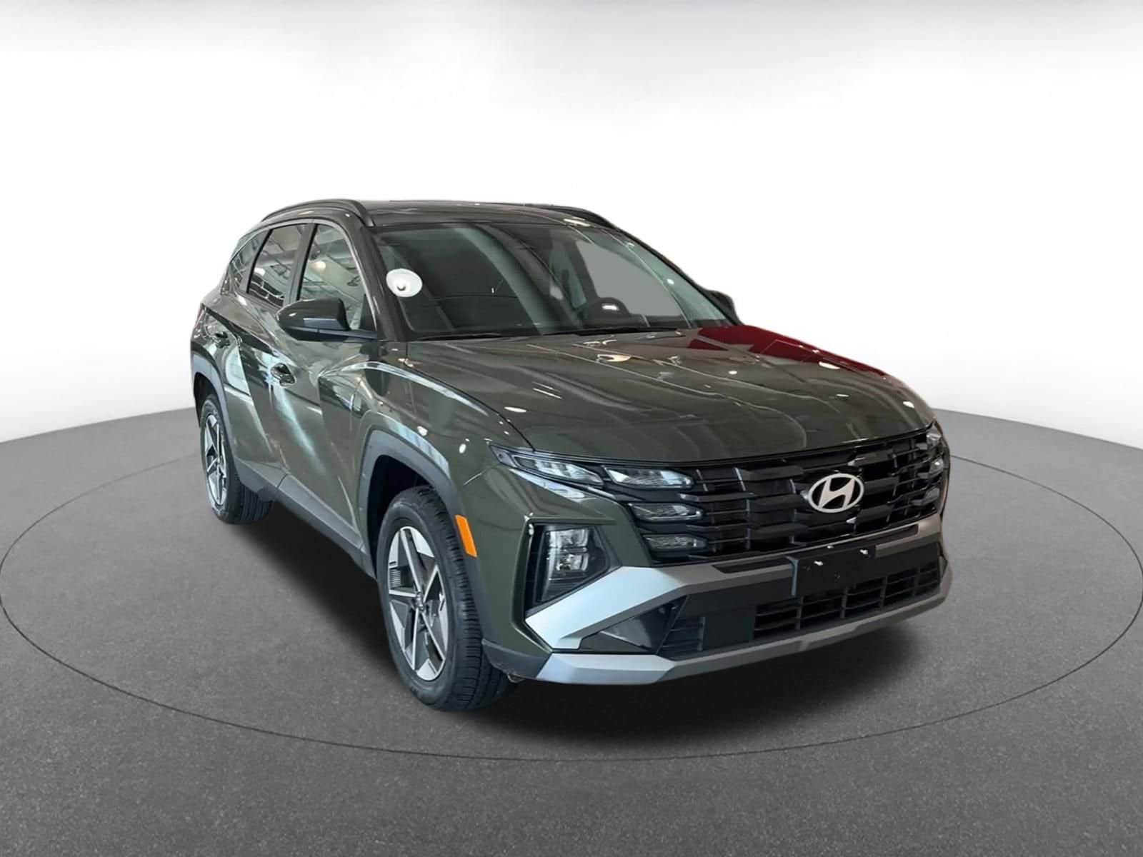 Thumbnail: 2025 Hyundai Tucson - 3