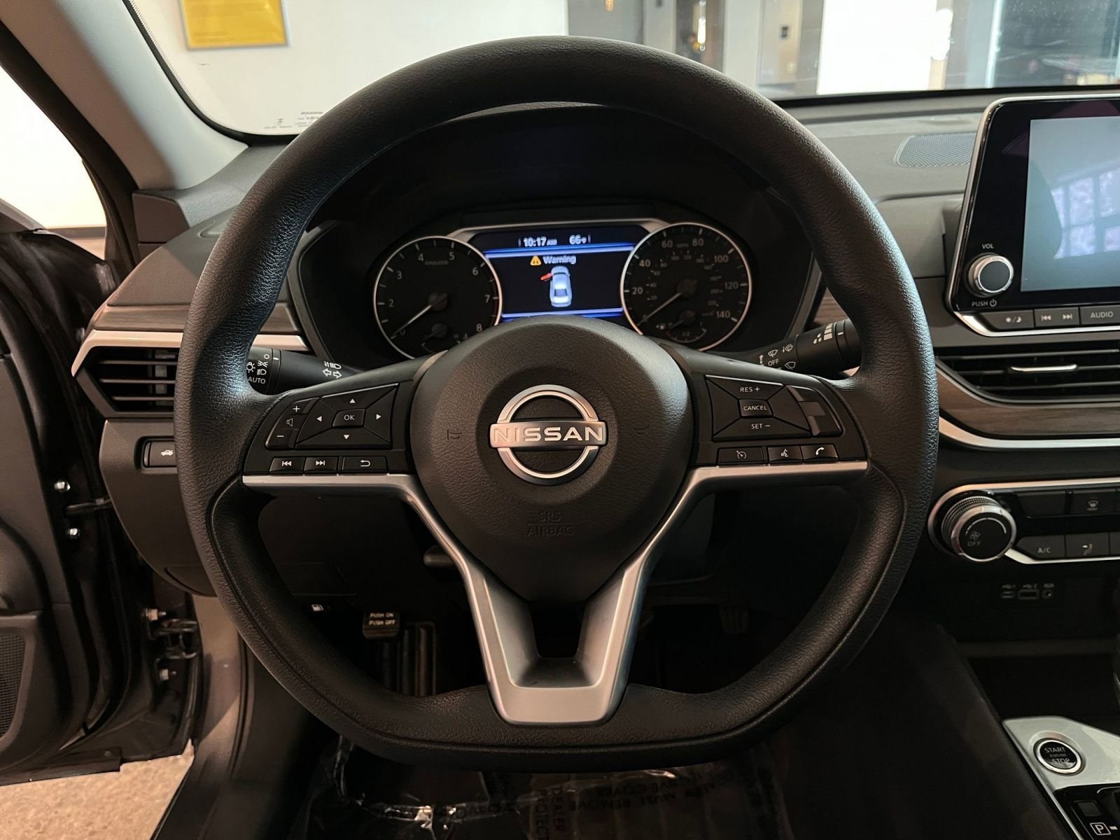 Thumbnail: 2025 Nissan Altima - 27