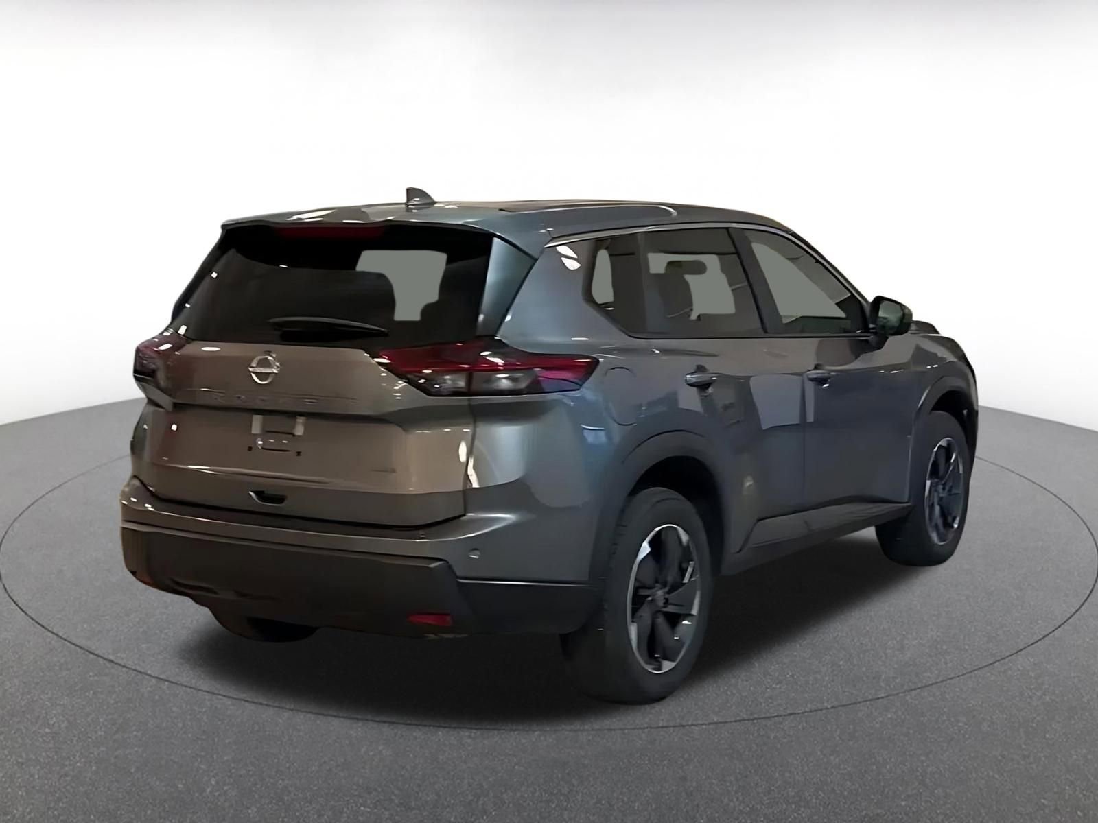 Thumbnail: 2025 Nissan Rogue - 14