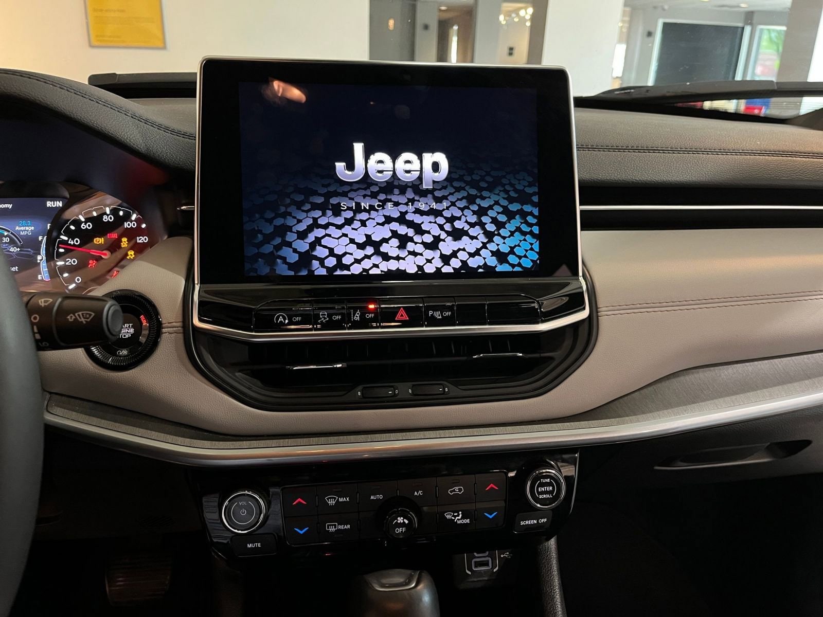 Thumbnail: 2025 Jeep Compass - 17