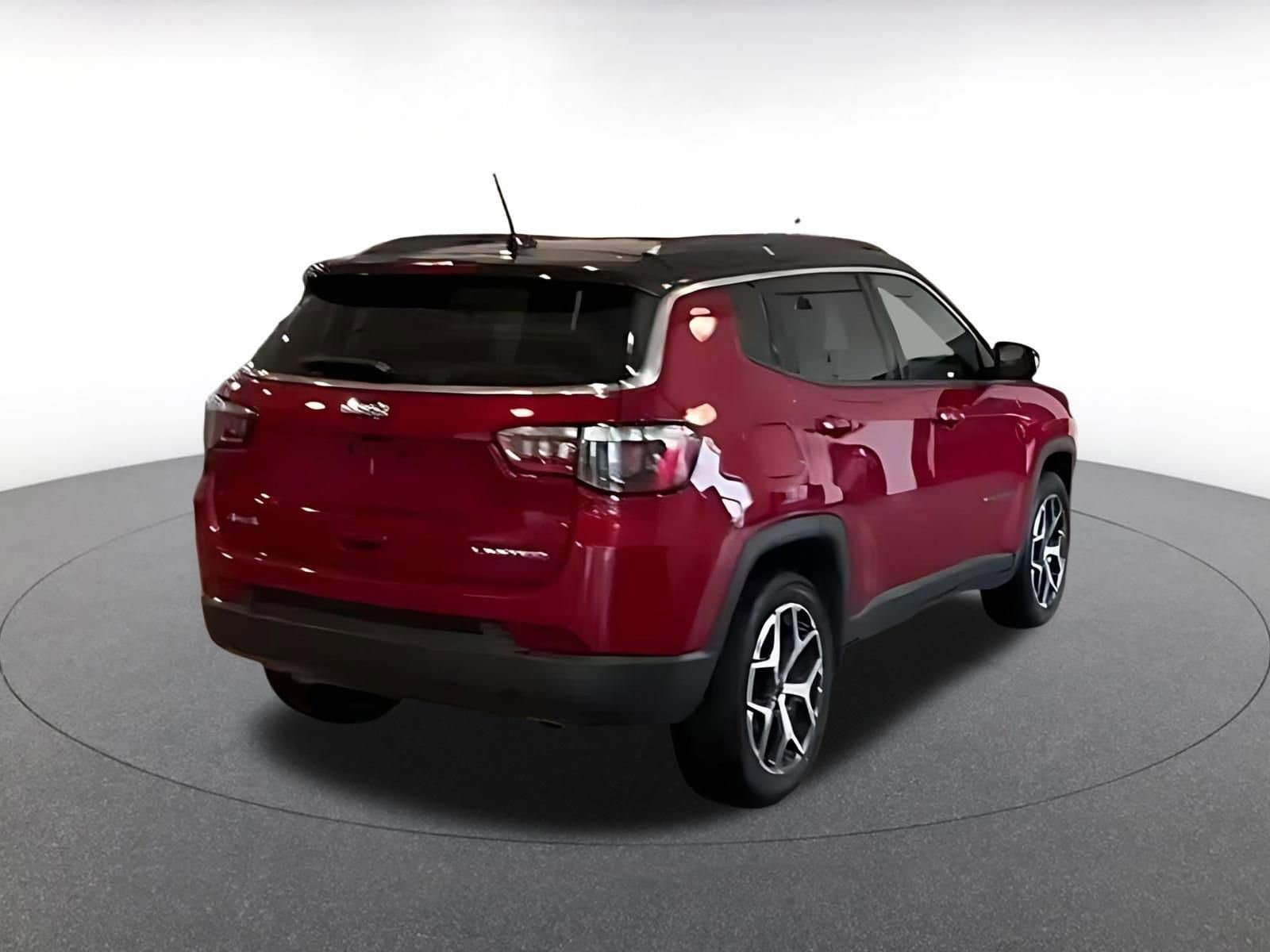Thumbnail: 2025 Jeep Compass - 14