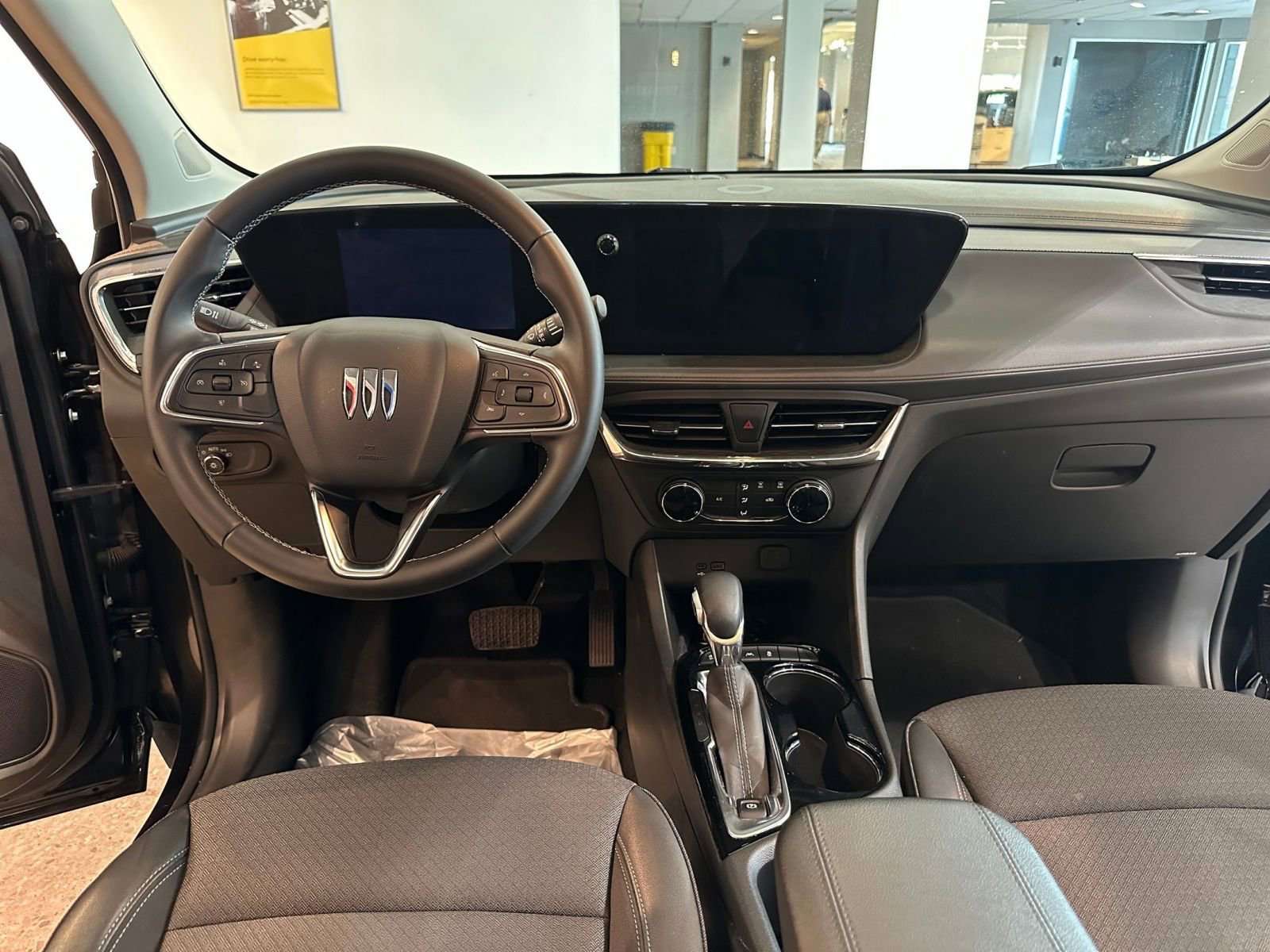 Thumbnail: 2025 Buick Encore GX - 33