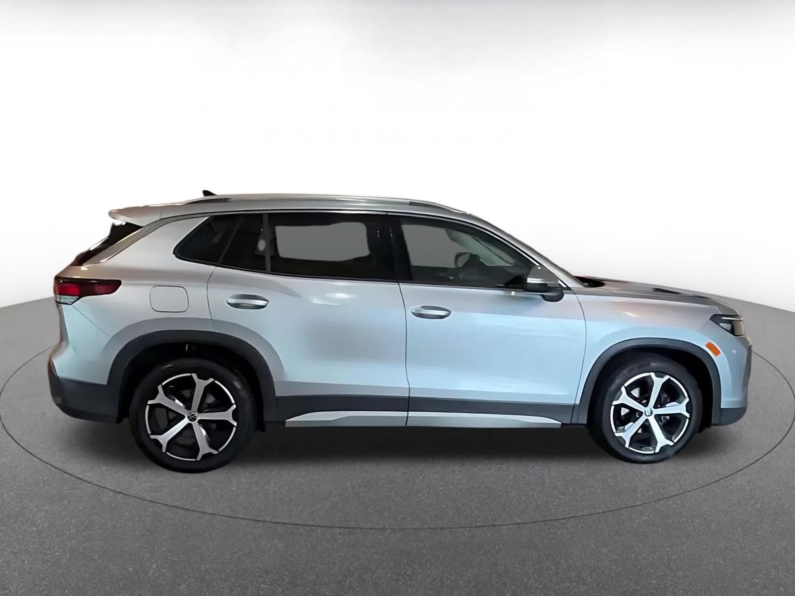 Thumbnail: 2026 Volkswagen Tiguan - 15