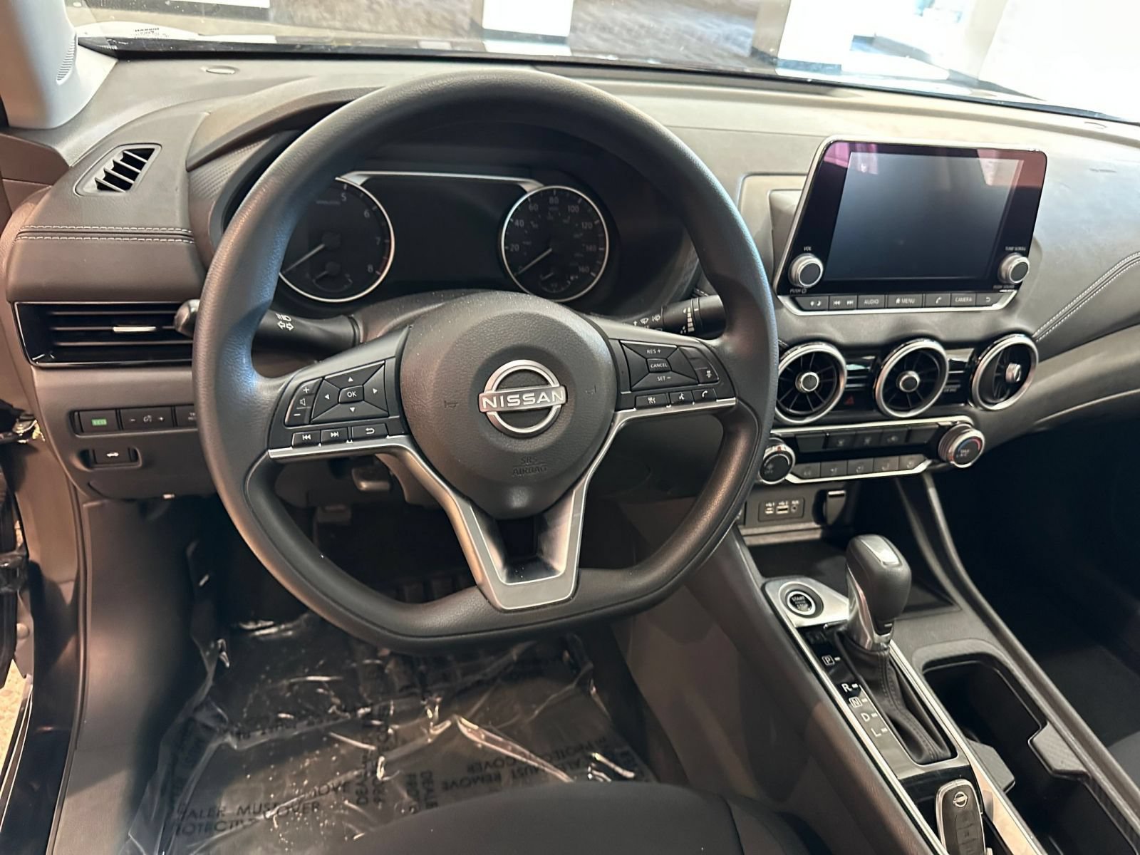 Thumbnail: 2025 Nissan Sentra - 27