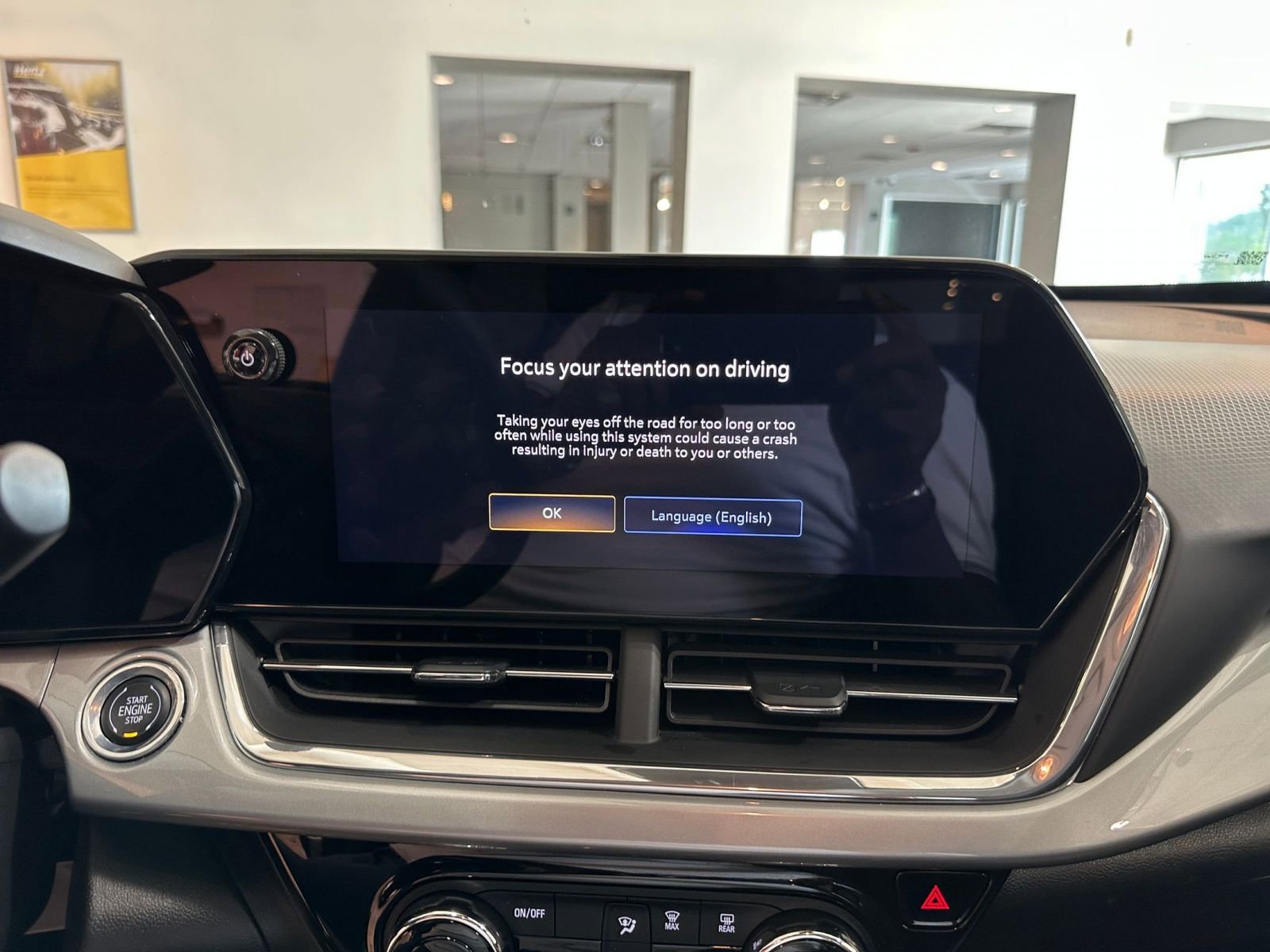 Thumbnail: 2025 Chevrolet Trax - 20
