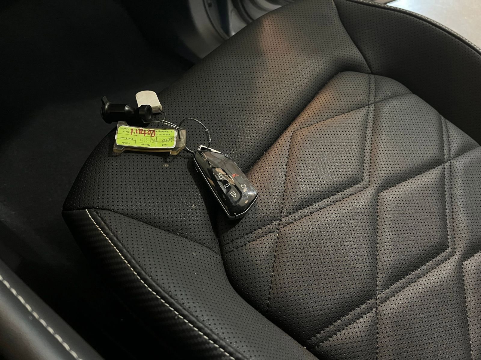 Thumbnail: 2025 Volkswagen Atlas - 21