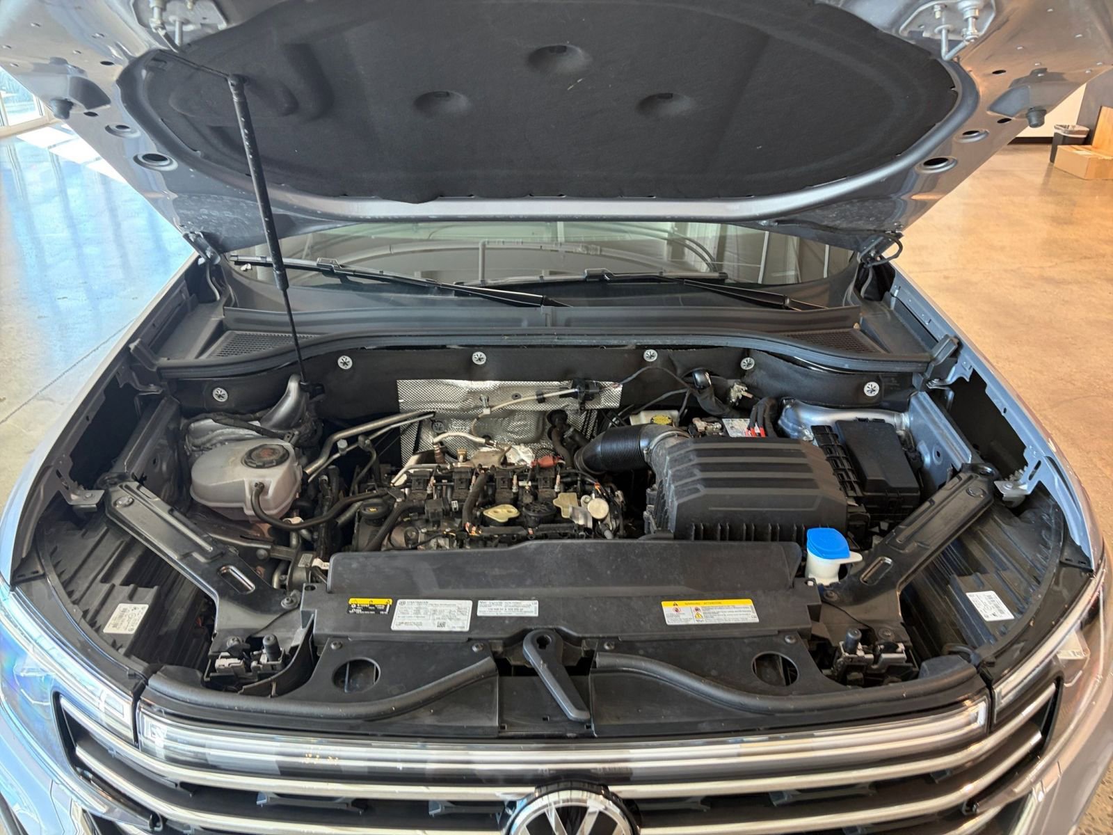 Thumbnail: 2025 Volkswagen Atlas - 32