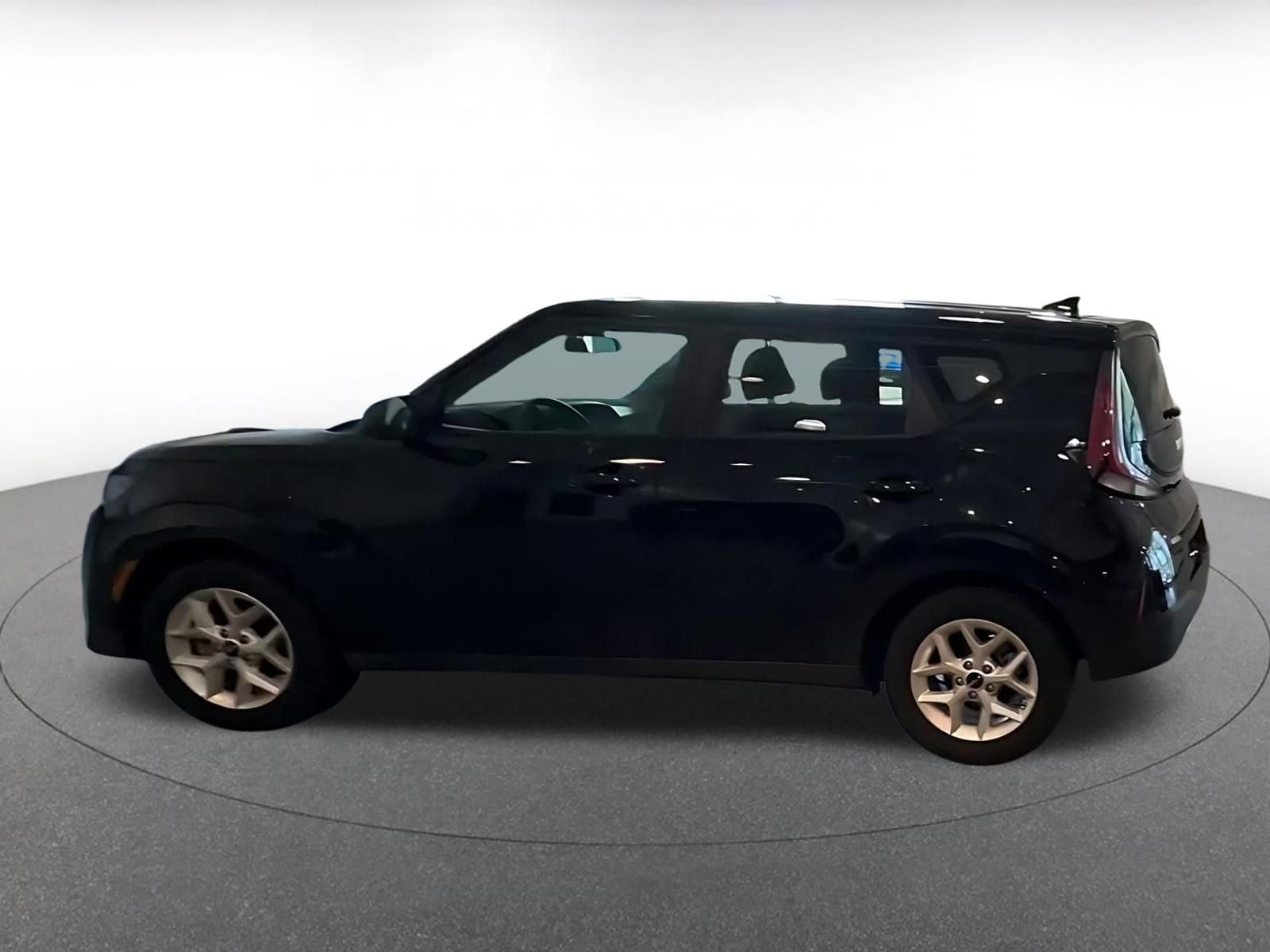 Thumbnail: 2025 Kia Soul - 8