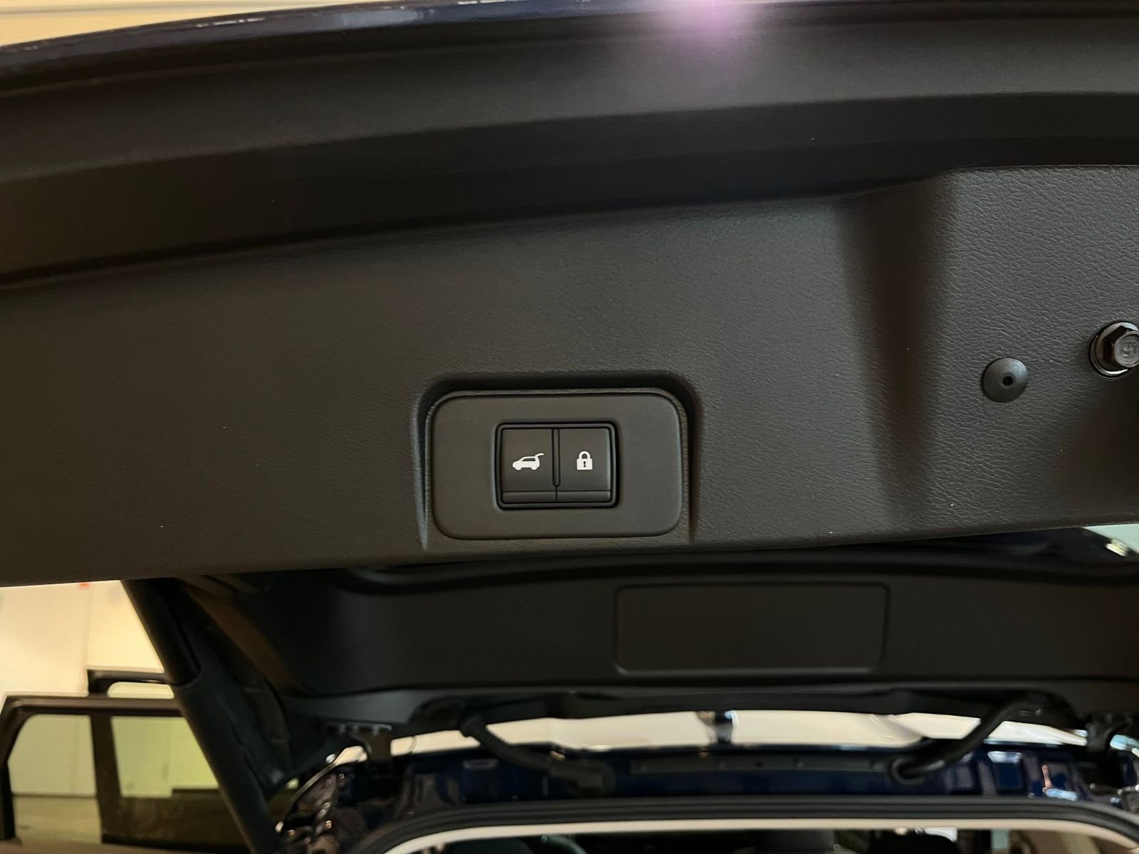 Thumbnail: 2025 Nissan Rogue - 23