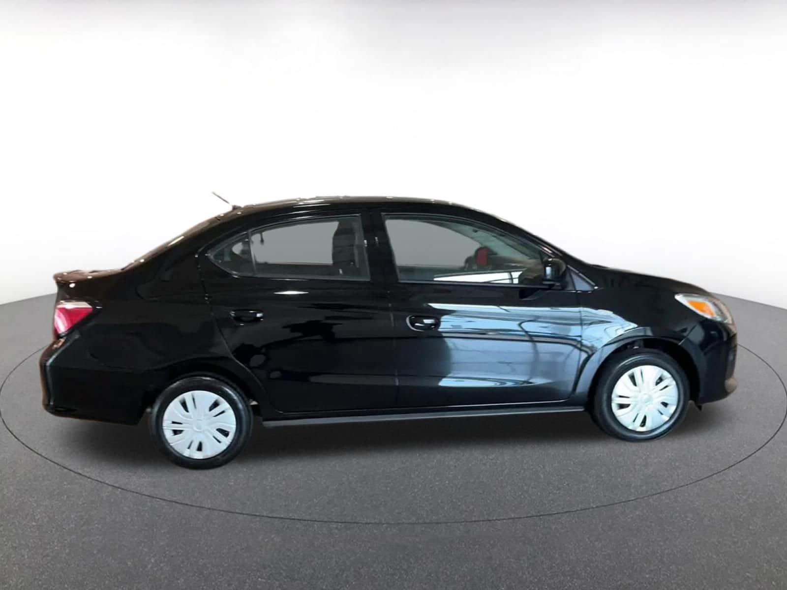 Thumbnail: 2024 Mitsubishi Mirage G4 - 15