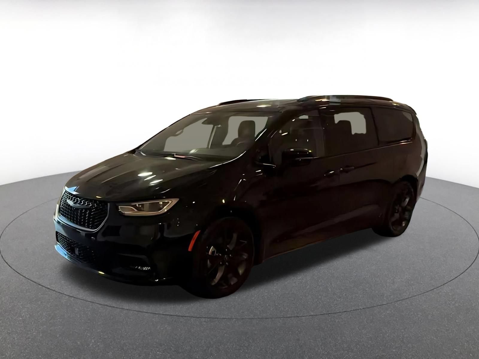 Thumbnail: 2025 Chrysler Pacifica - 6