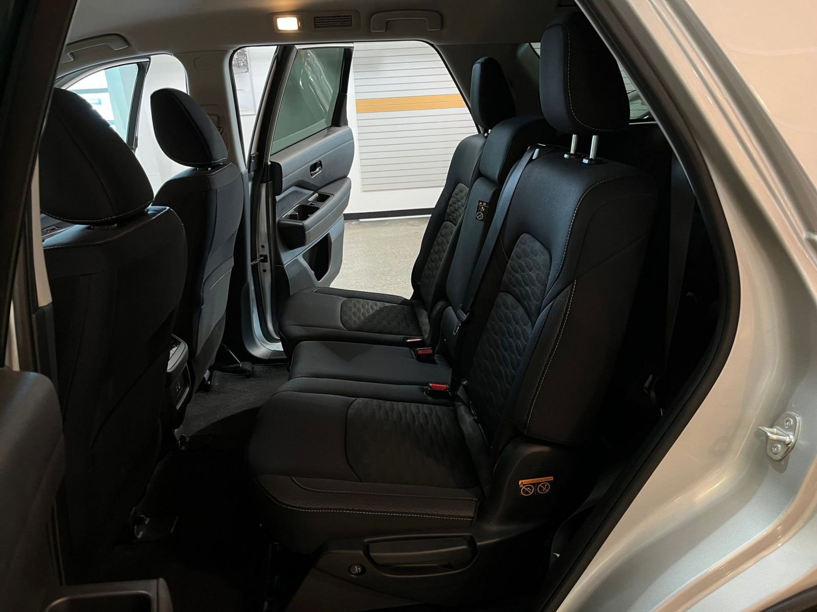 Thumbnail: 2025 Nissan Pathfinder - 27