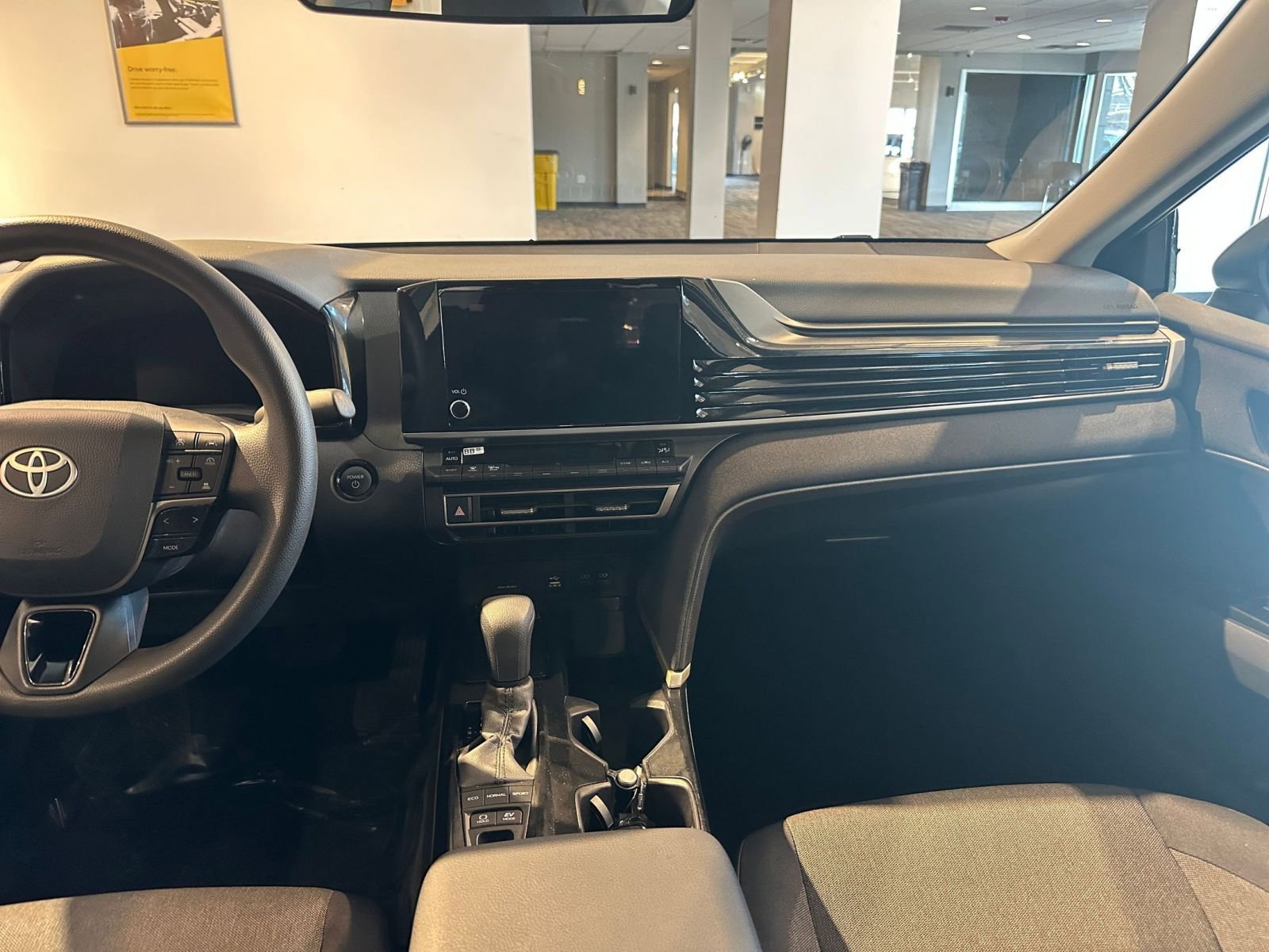 Thumbnail: 2025 Toyota Camry - 35