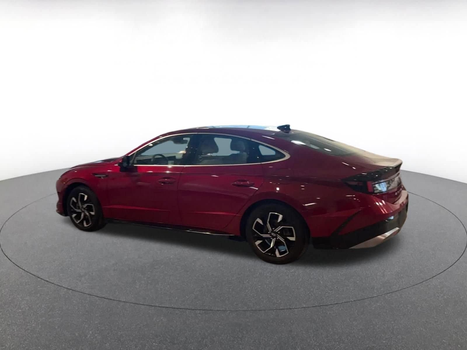 Thumbnail: 2024 Hyundai Sonata - 10