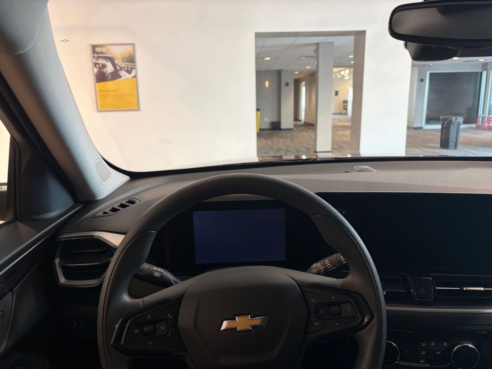 Thumbnail: 2025 Chevrolet TrailBlazer - 32