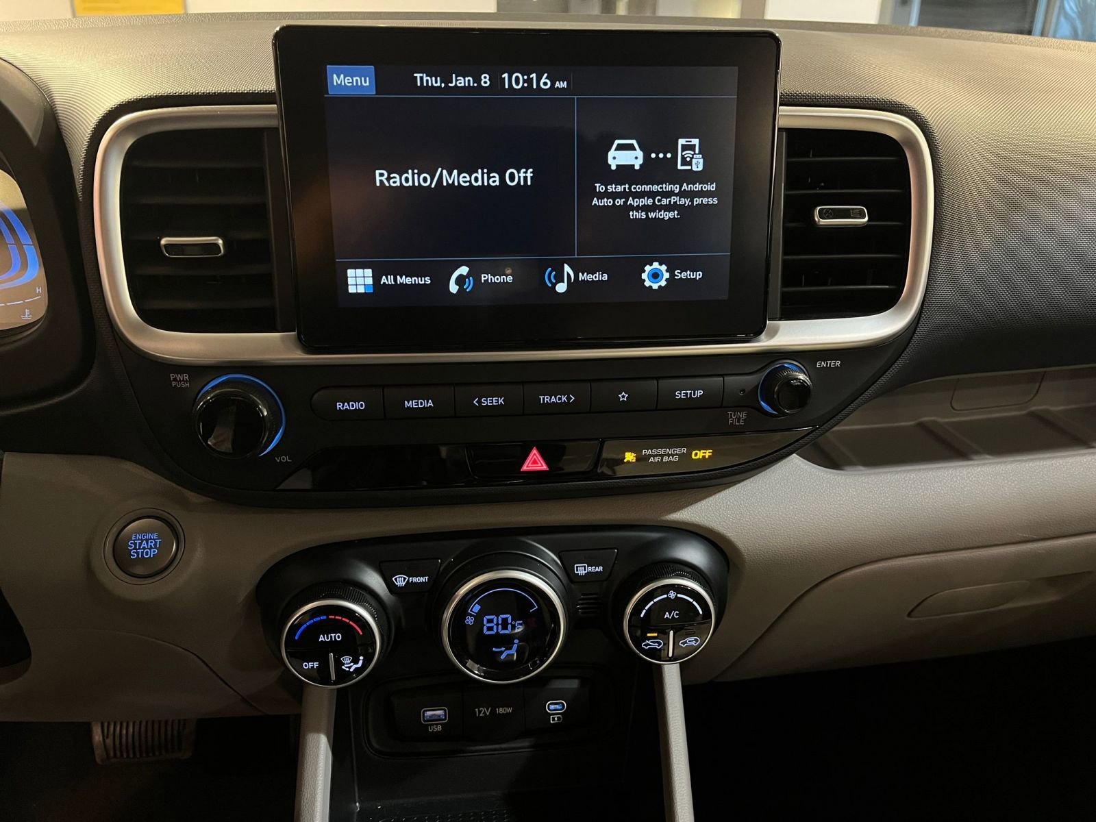 Thumbnail: 2025 Hyundai Venue - 21