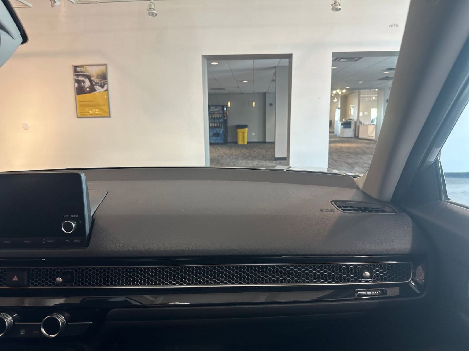 Thumbnail: 2025 Honda Civic - 33