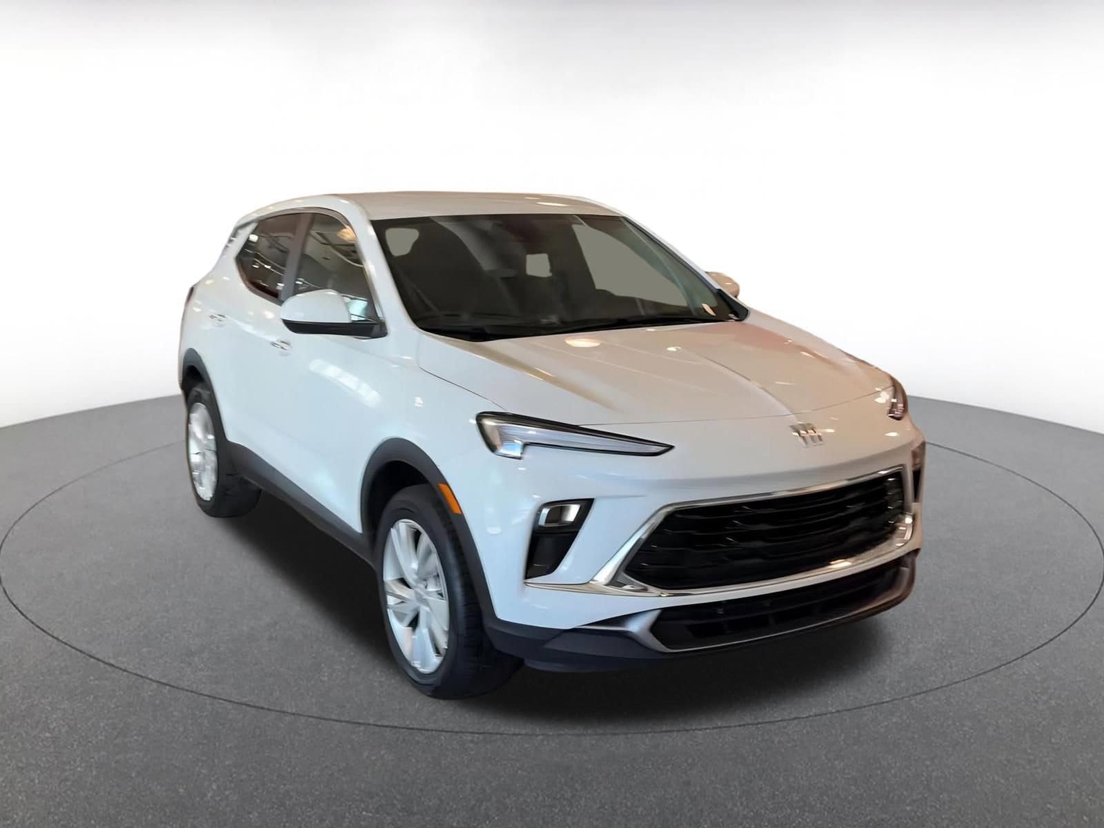 Thumbnail: 2025 Buick Encore GX - 3