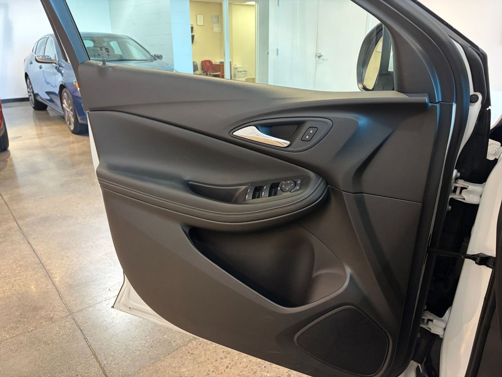 Thumbnail: 2025 Buick Encore GX - 20