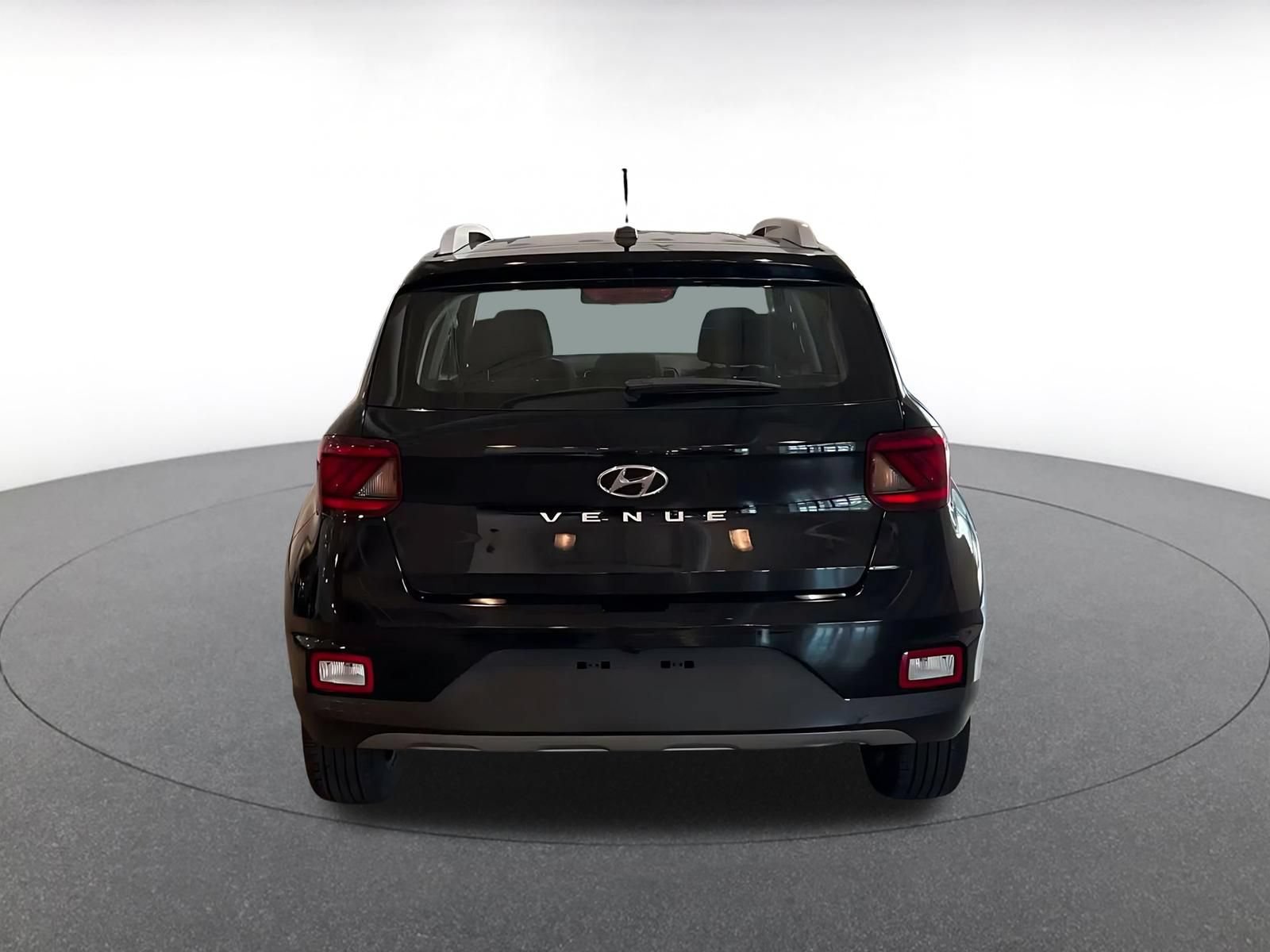 Thumbnail: 2026 Hyundai Venue - 11