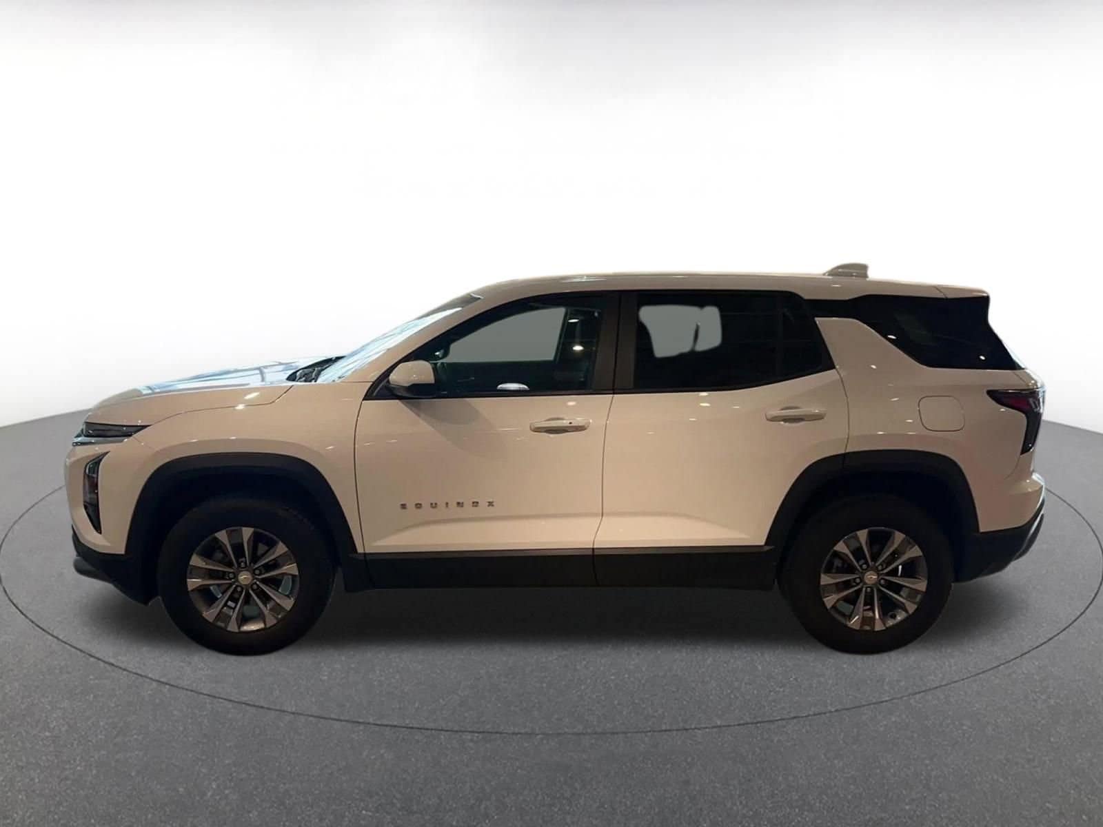 Thumbnail: 2025 Chevrolet Equinox - 9