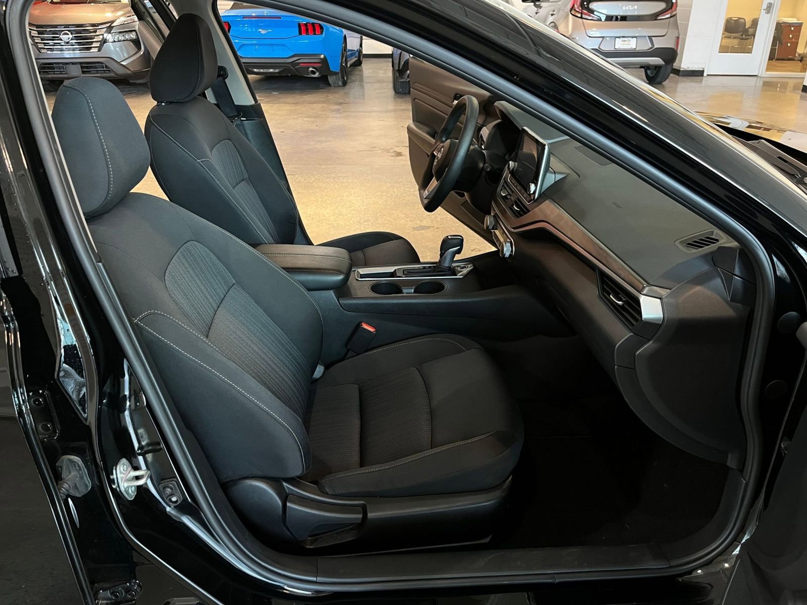 Thumbnail: 2025 Nissan Altima - 35