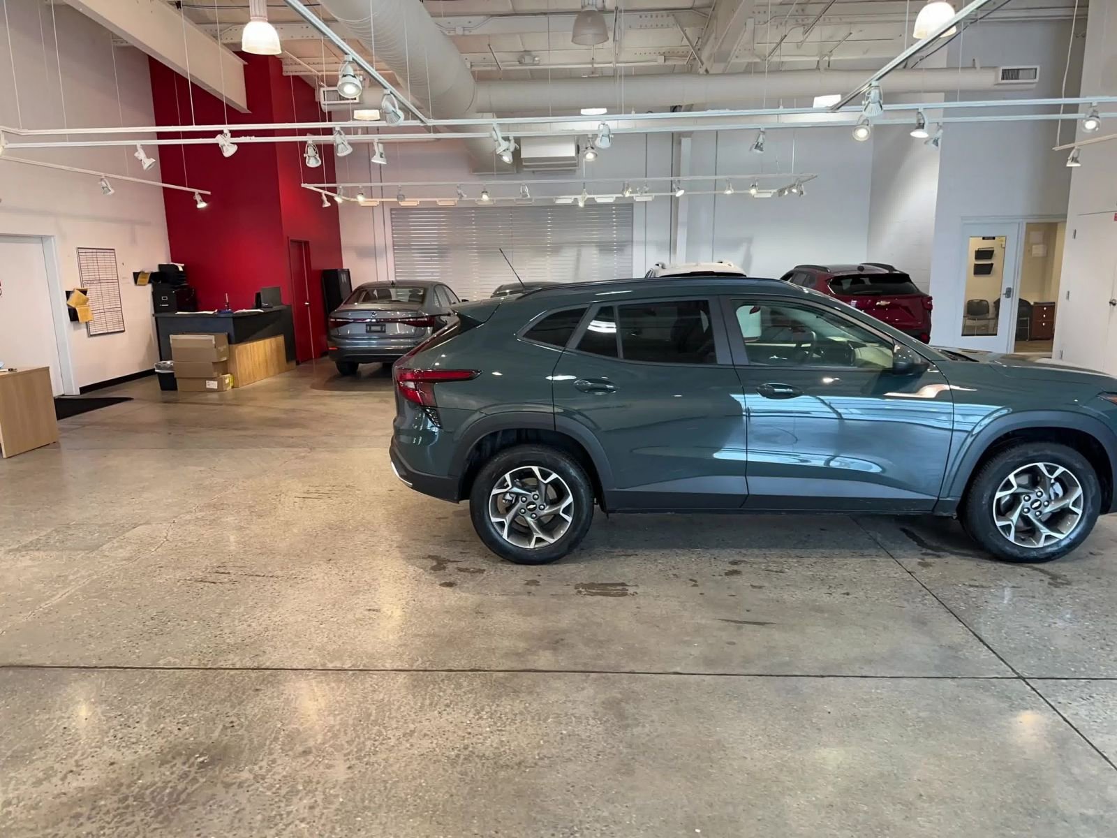 Thumbnail: 2025 Chevrolet Trax - 16