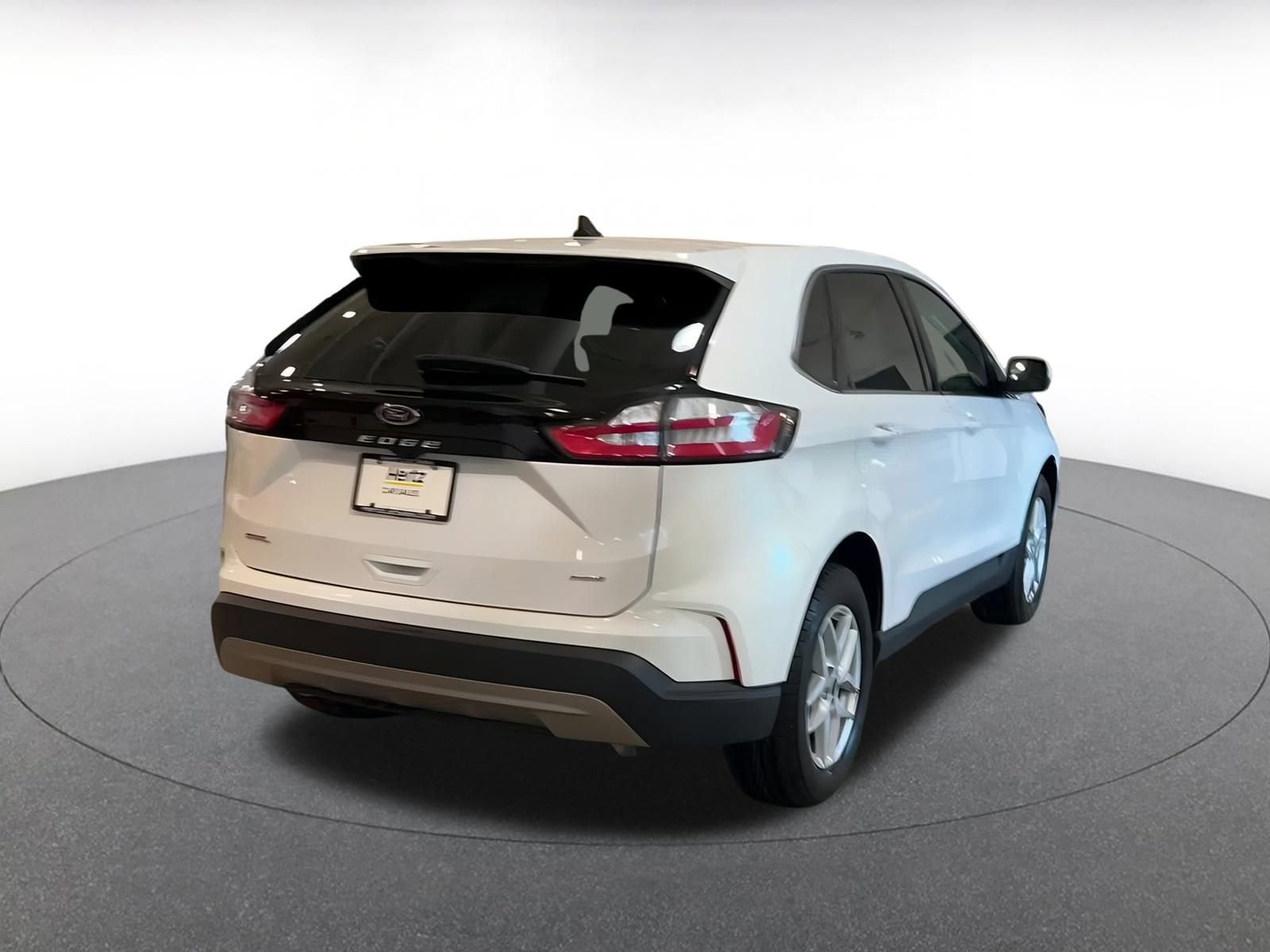 Thumbnail: 2024 Ford Edge - 14