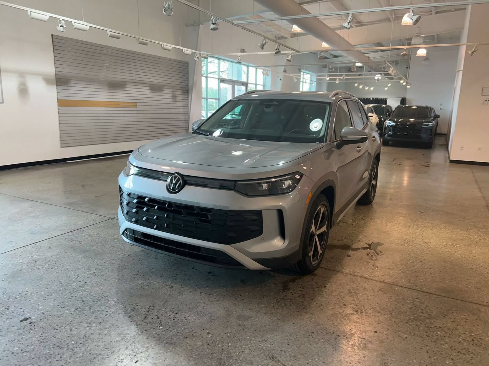 Thumbnail: 2026 Volkswagen Tiguan - 6