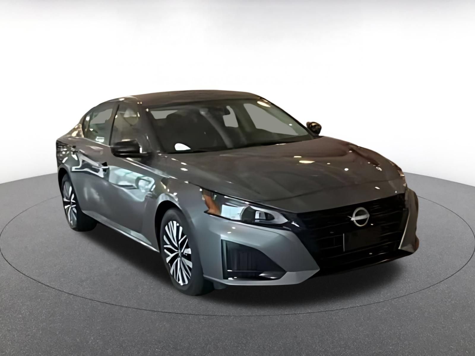 Thumbnail: 2026 Nissan Altima - 16