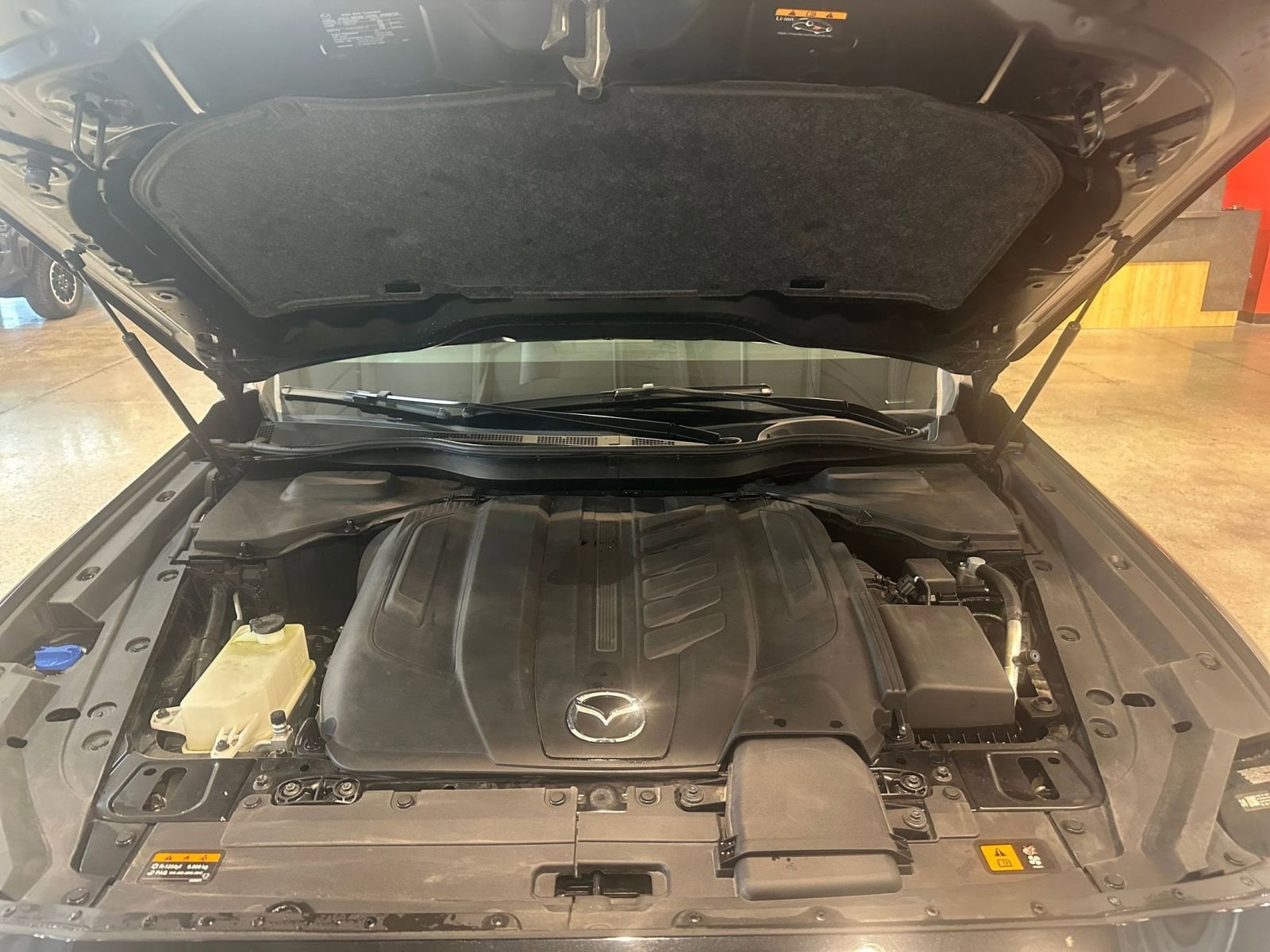 Thumbnail: 2025 Mazda CX-70 - 32