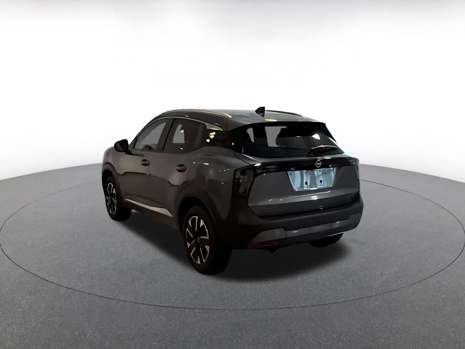 Thumbnail: 2026 Nissan Kicks - 11