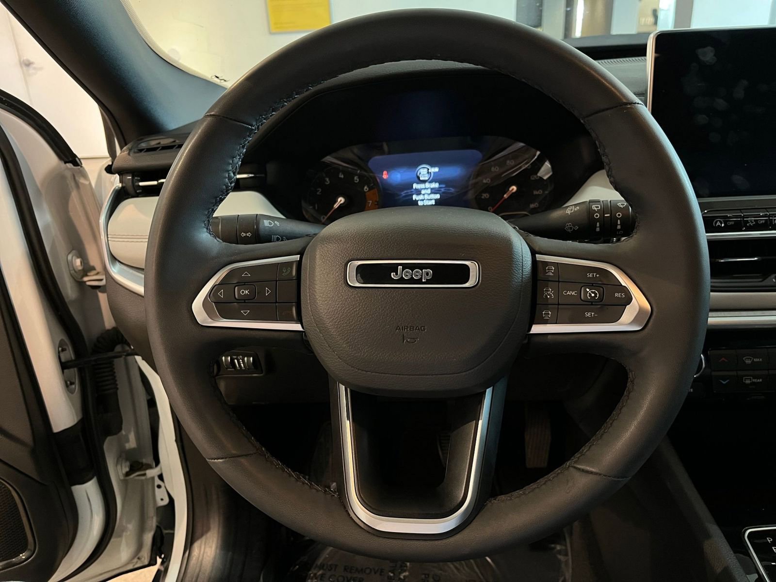 Thumbnail: 2025 Jeep Compass - 28