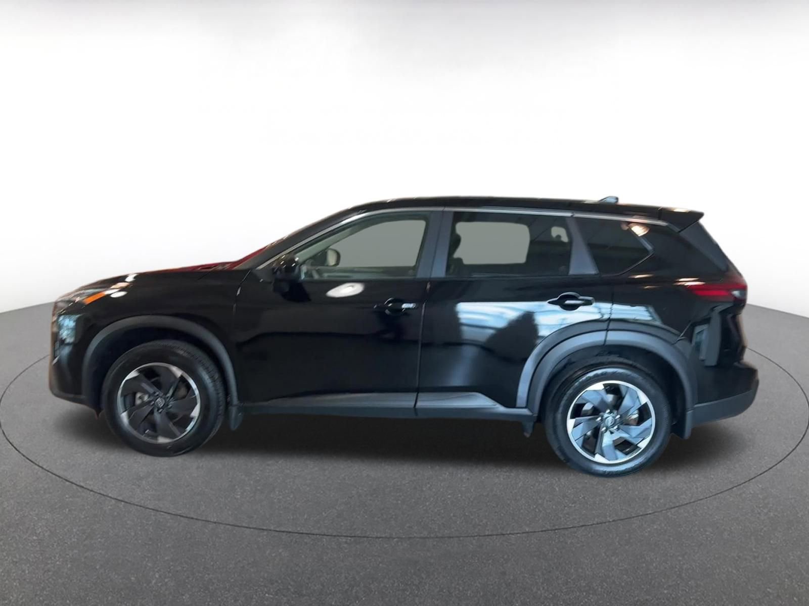Thumbnail: 2024 Nissan Rogue - 9