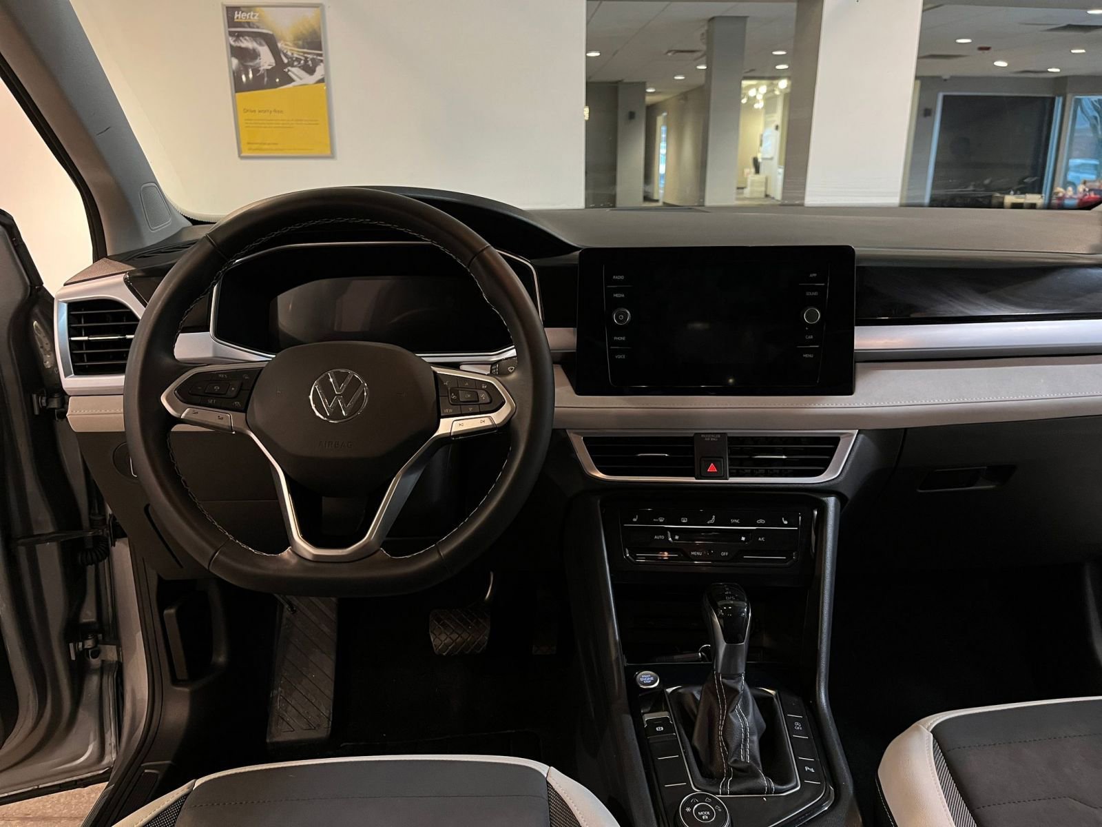 Thumbnail: 2025 Volkswagen Taos - 34