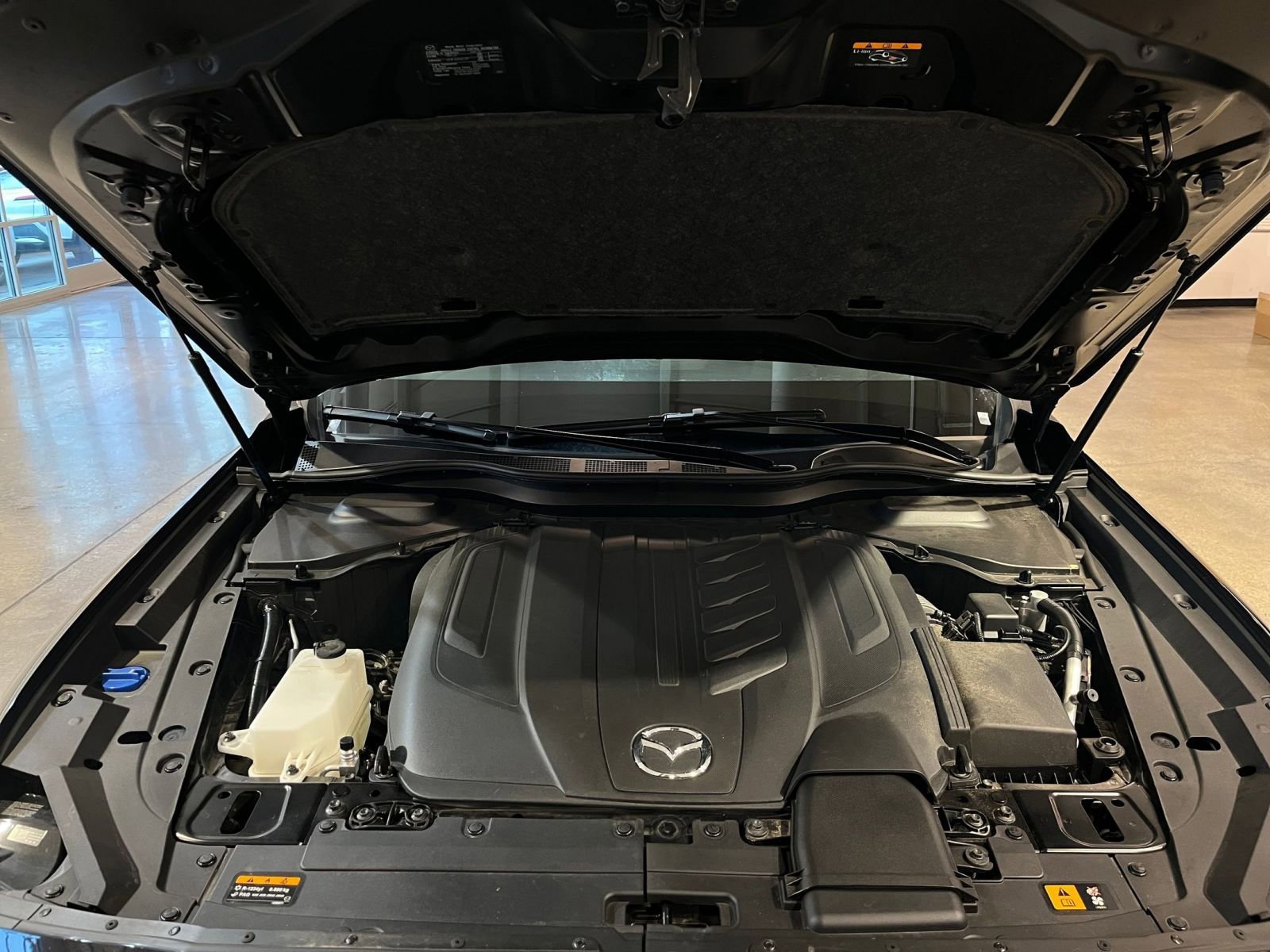 Thumbnail: 2025 Mazda CX-90 - 33