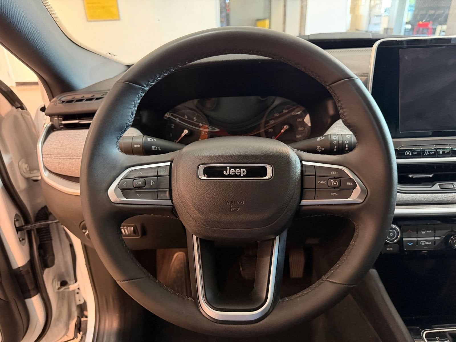 Thumbnail: 2025 Jeep Compass - 26