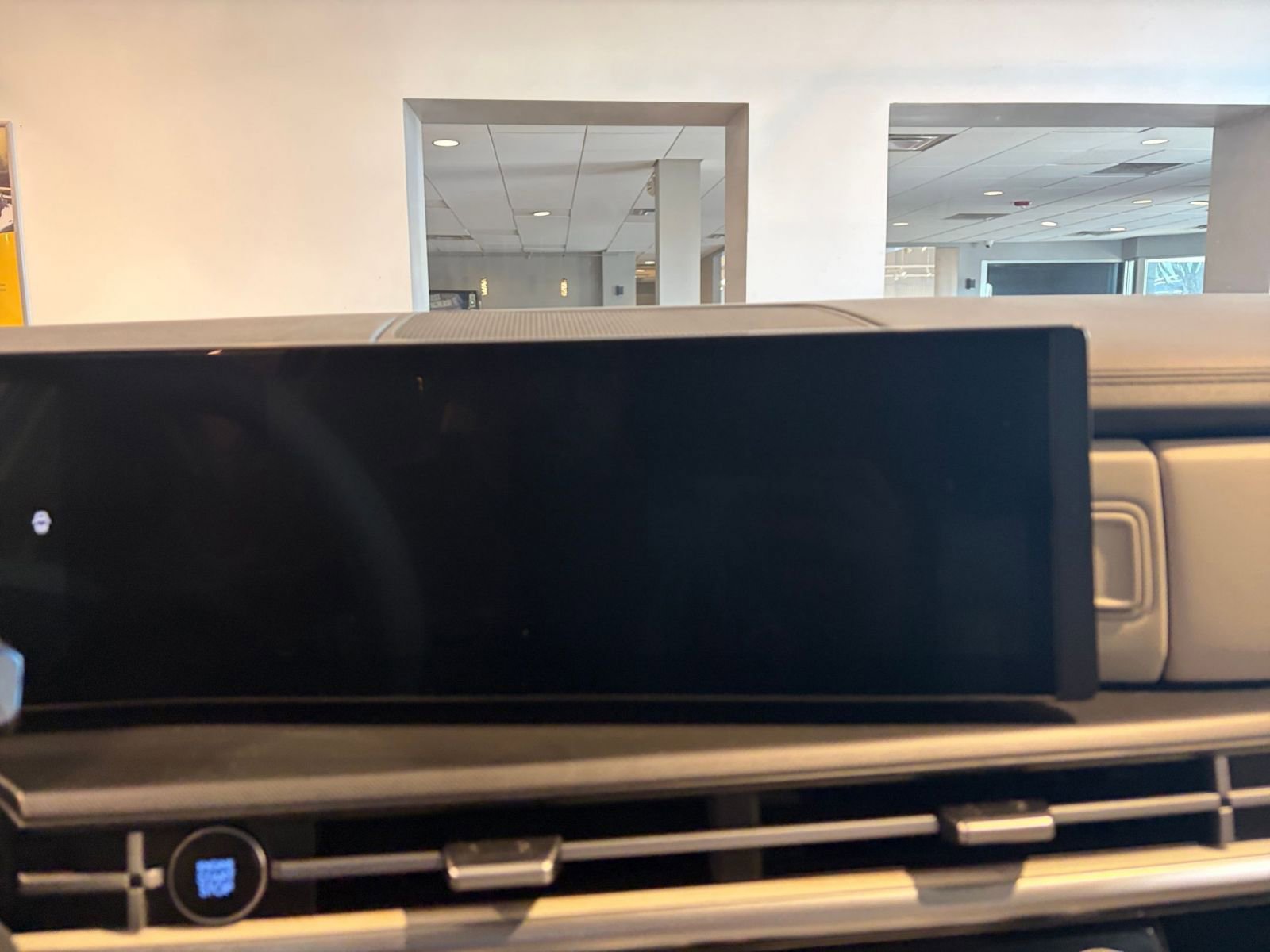 Thumbnail: 2025 Hyundai Santa Fe - 18