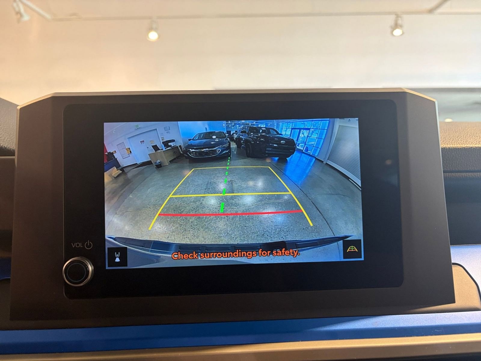 Thumbnail: 2025 Toyota Tacoma - 18