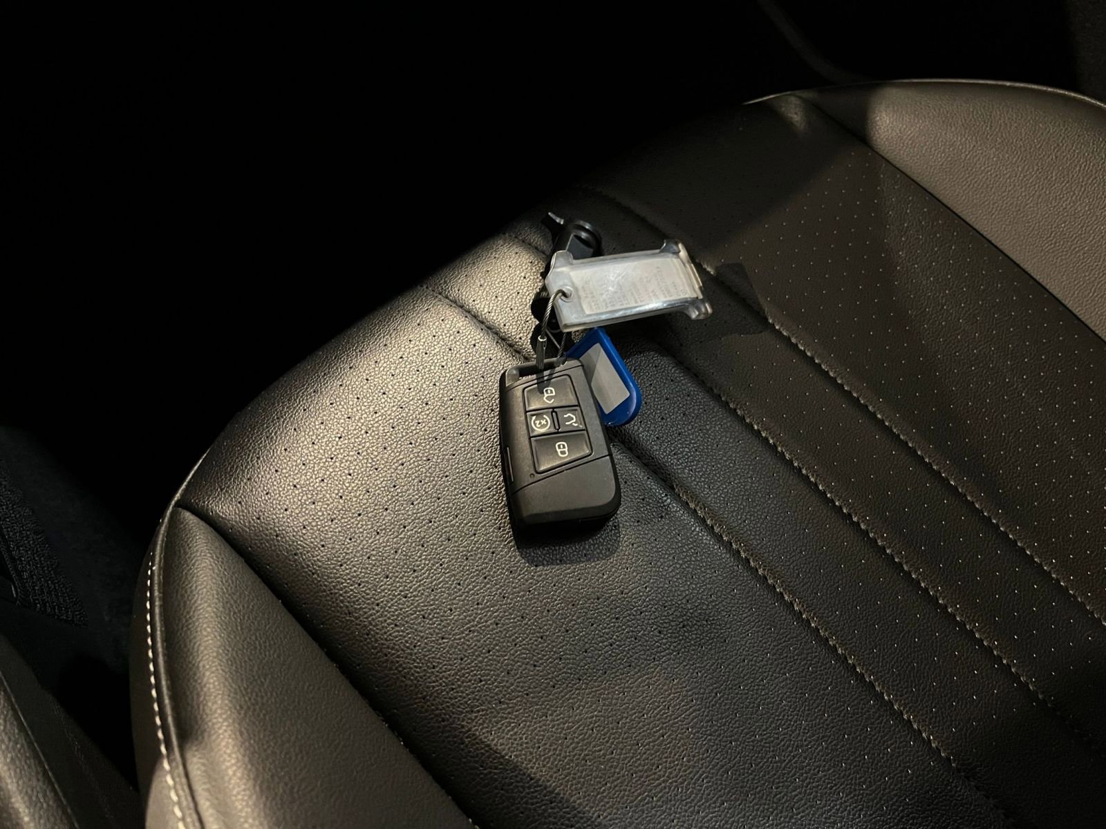 Thumbnail: 2024 Volkswagen Tiguan - 23