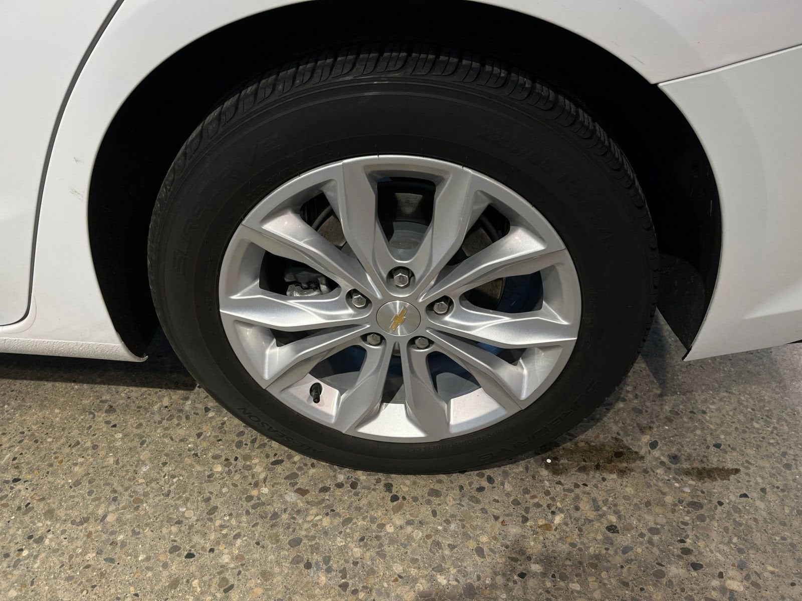 Thumbnail: 2023 Chevrolet Malibu - 30